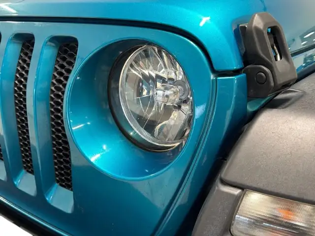 Jeep Wrangler view 12