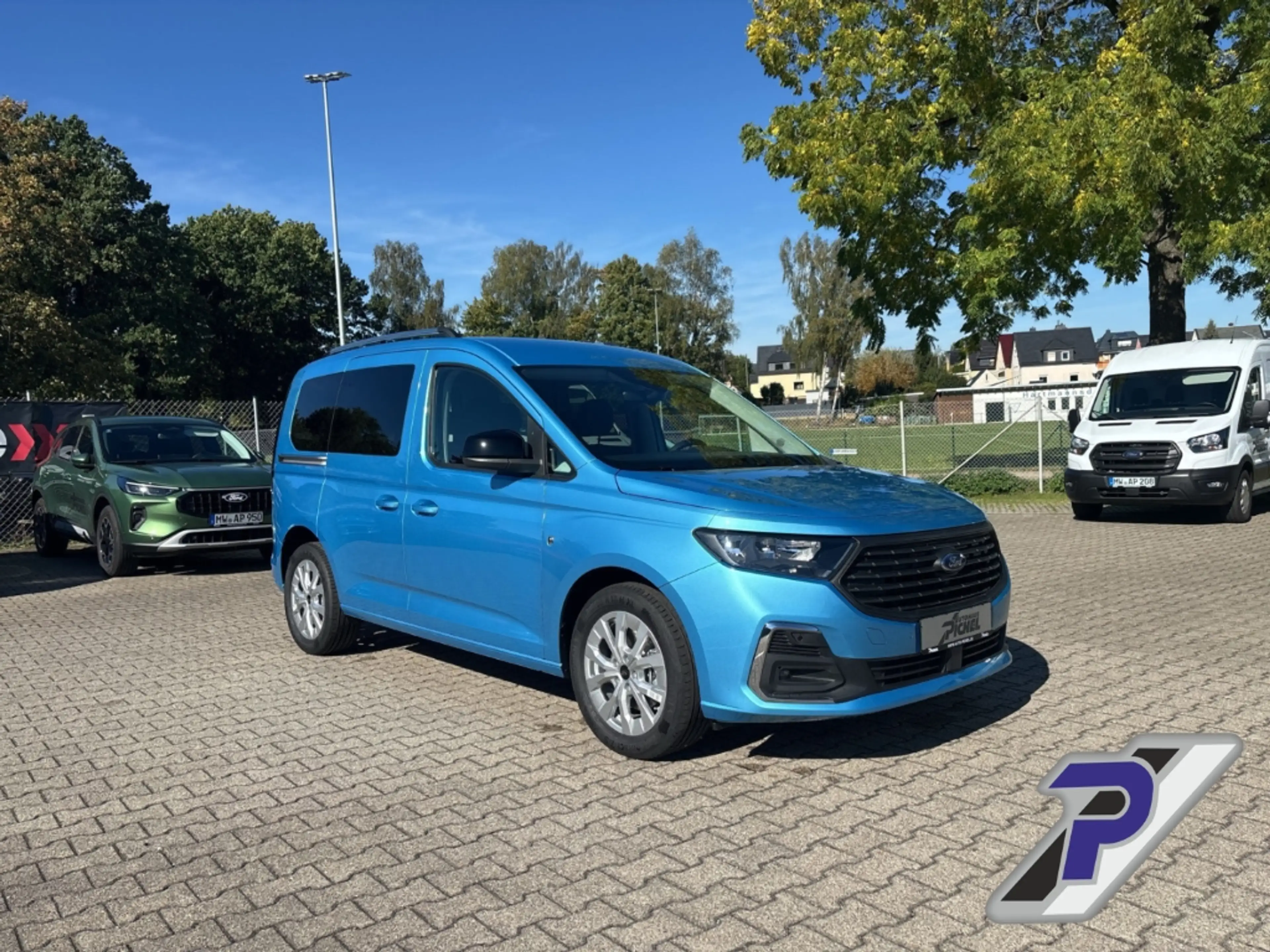 Ford Tourneo Connect Titanium L1 AUTOMATIK+LM+DAB+BOUNDLESS-BLUE — photo 7