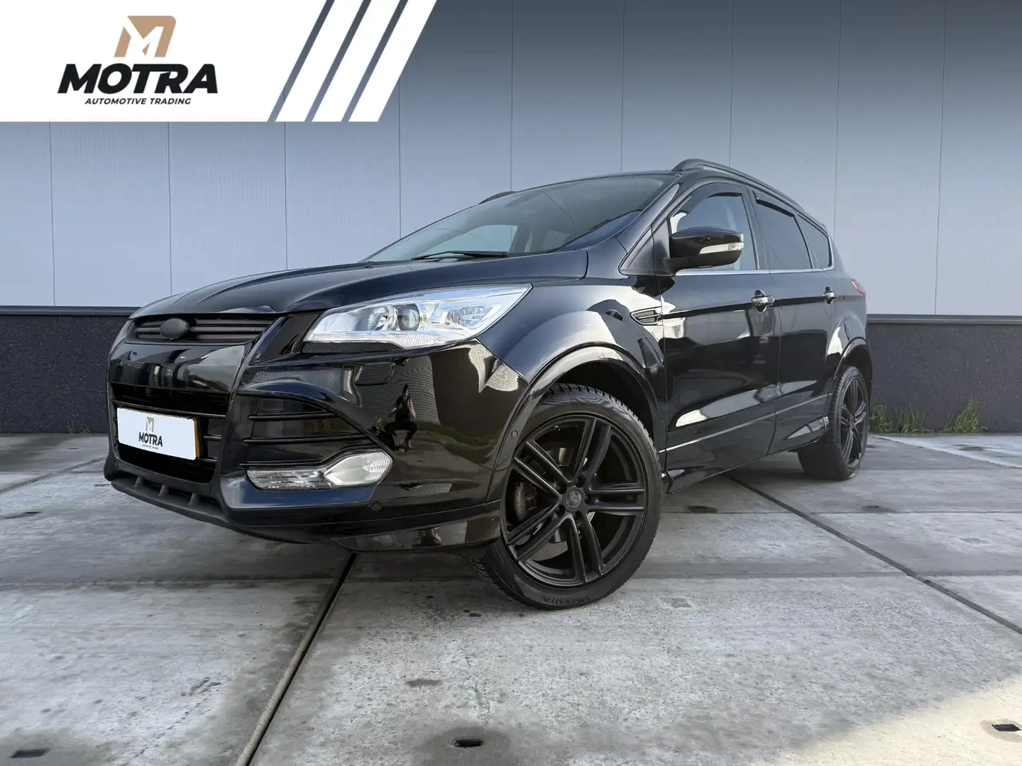 Ford Kuga 1.5 Titanium Plus | Trekhaak | Stoelverwarming | N Zwart - 1