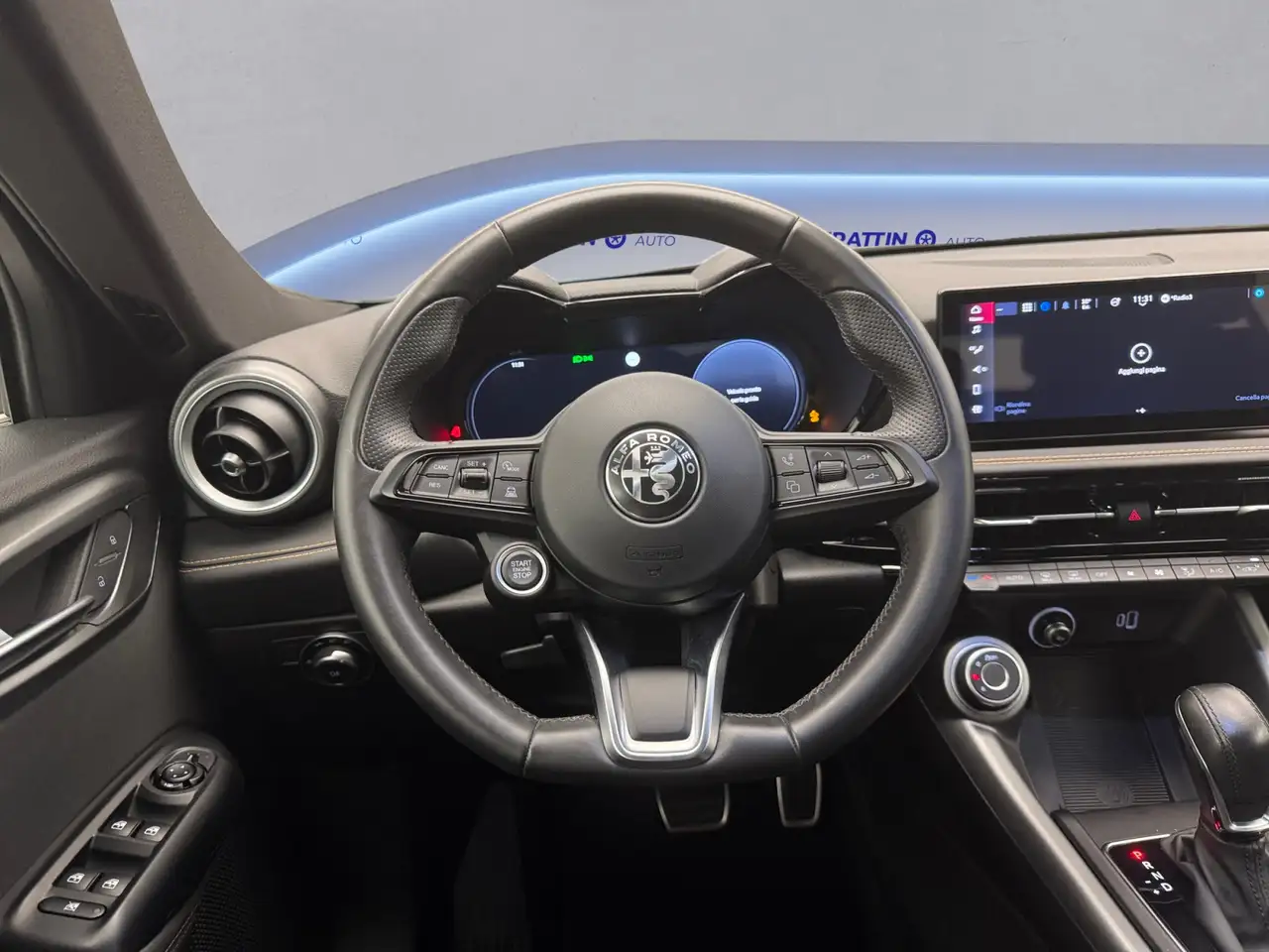 Alfa Romeo Tonale 2024 — фото 15