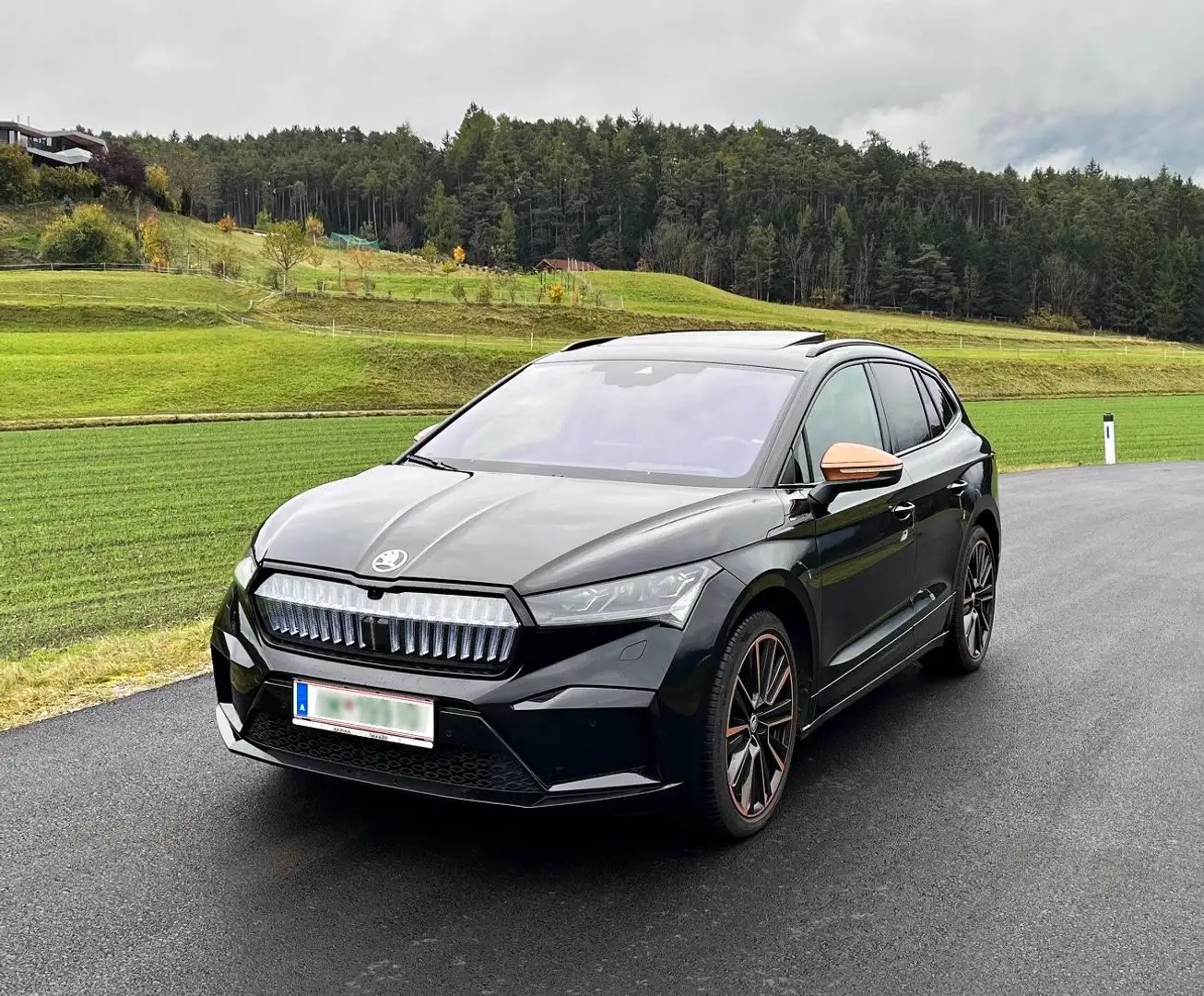 Skoda Enyaq Enyaq iV 80 Limitierte Founders Edition Schwarz - 2