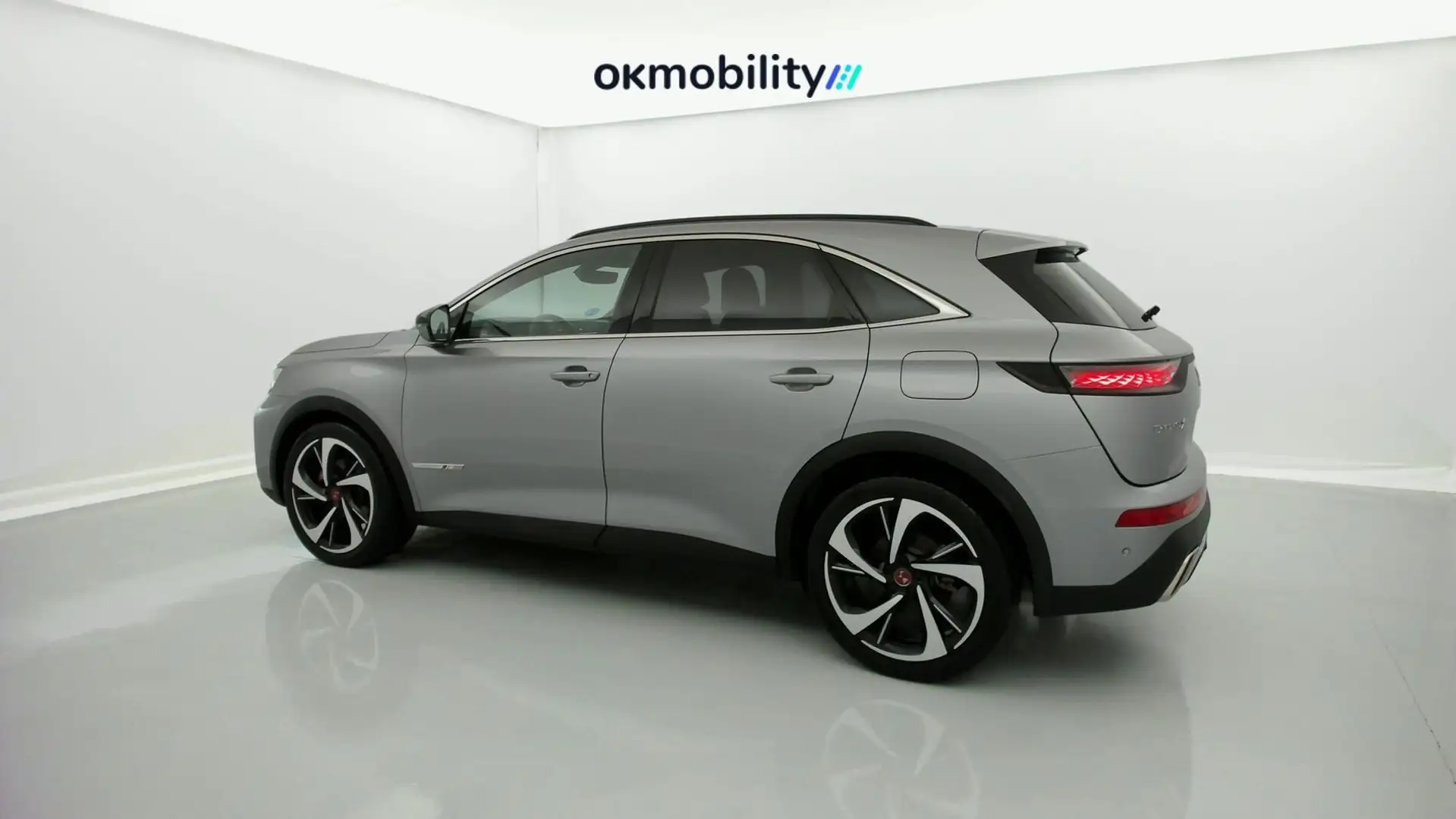 DS Automobiles DS 7 Crossback 1.6 PT. Performance Line + Aut. 225 Argintiu - 2