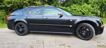 5.7 V8 HEMI cat AWD Touring