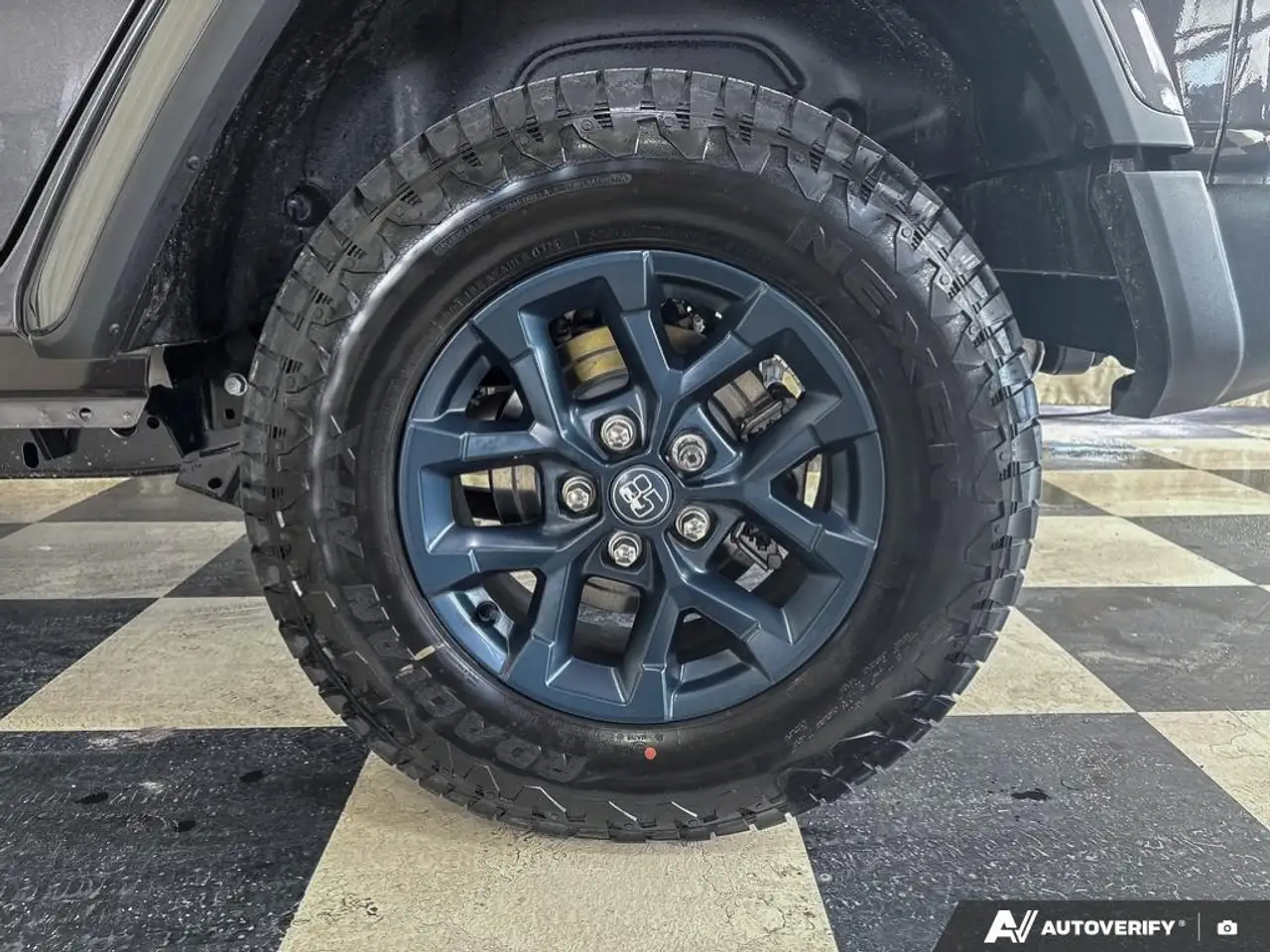 Jeep Wrangler снимка Jeep Wrangler