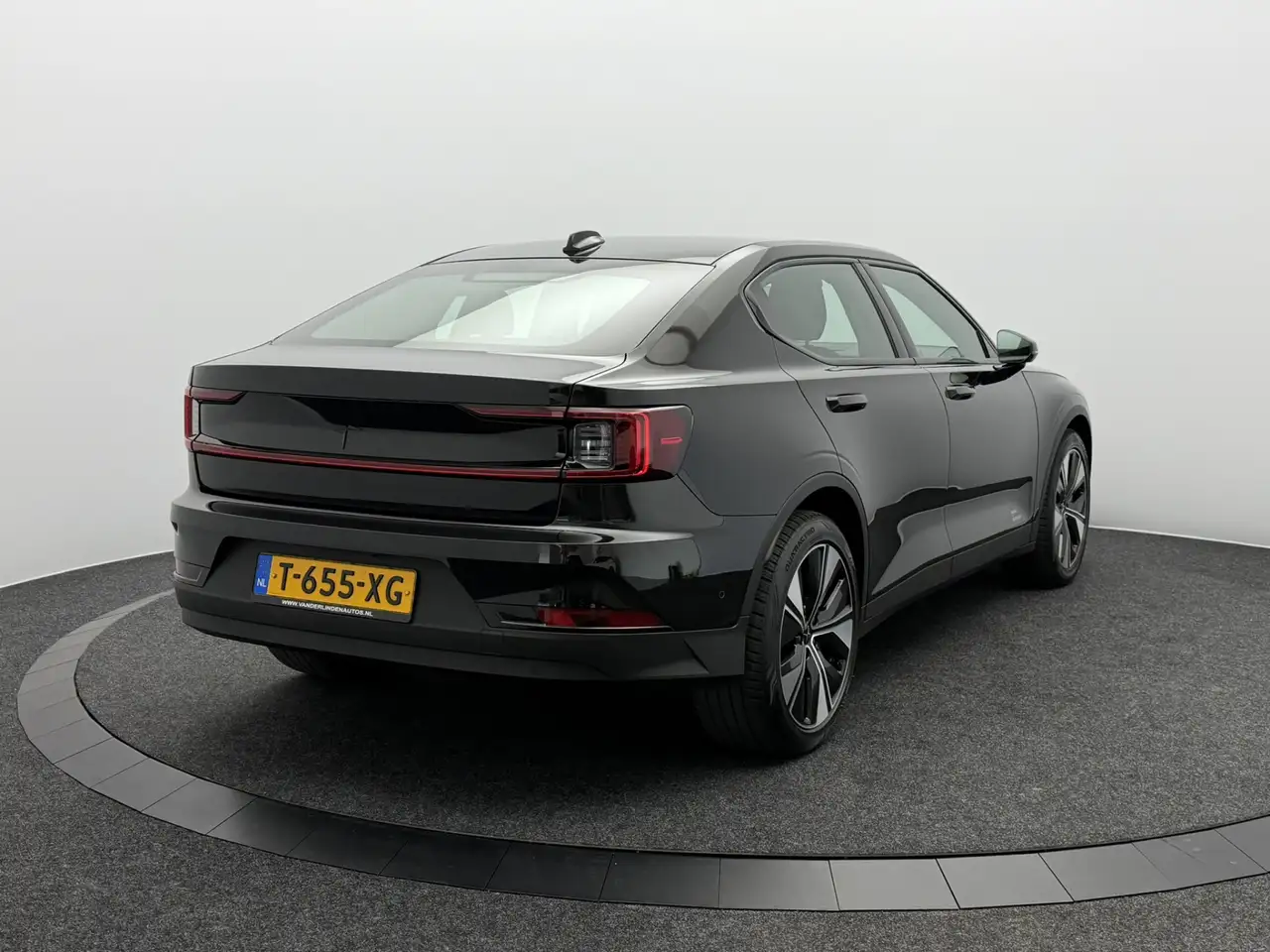 Polestar 2 2023