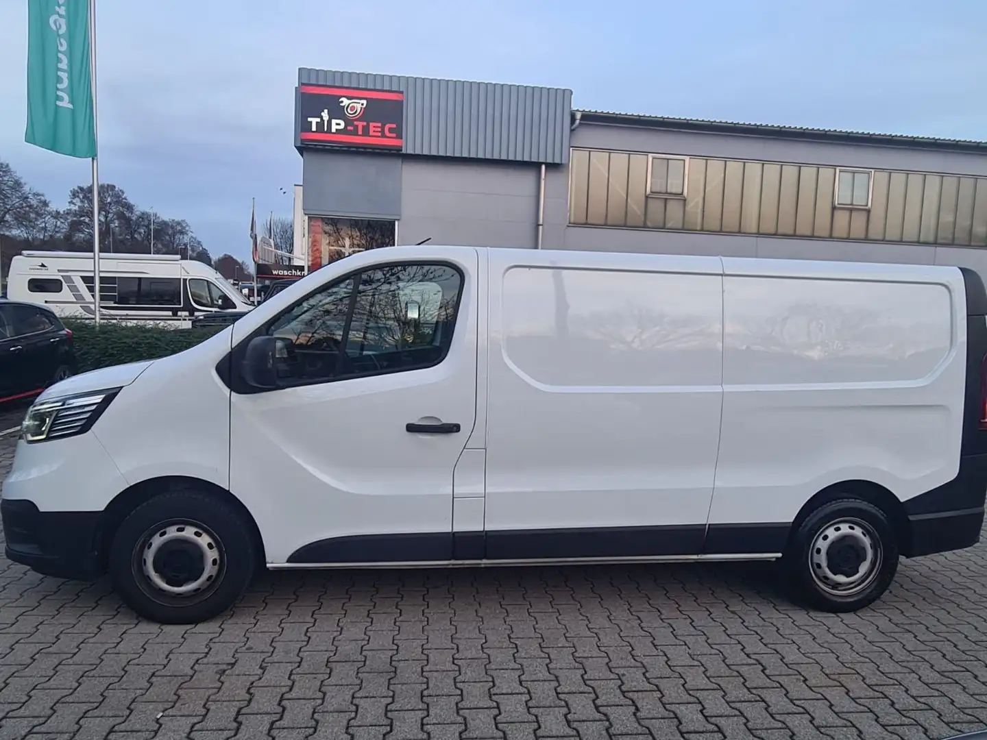 Renault Trafic Kasten L2H1 3,0t Komfort Weiß - 2