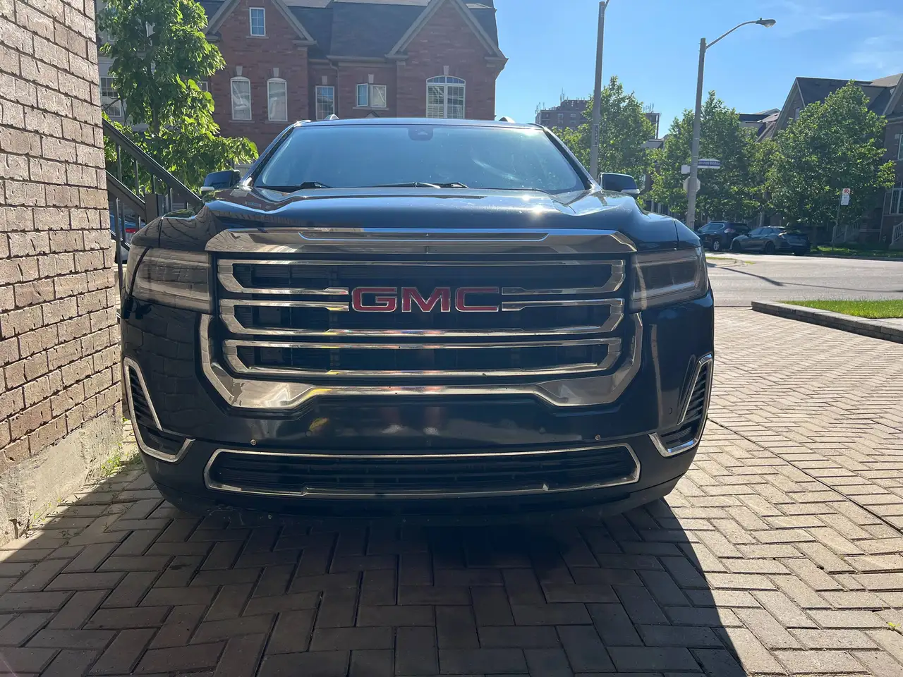 GMC Acadia снимка GMC Acadia