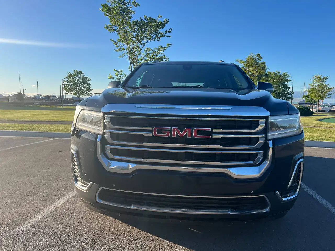 GMC Acadia снимка GMC Acadia