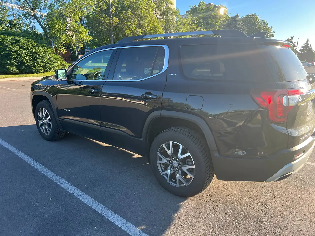 GMC Acadia снимка GMC Acadia