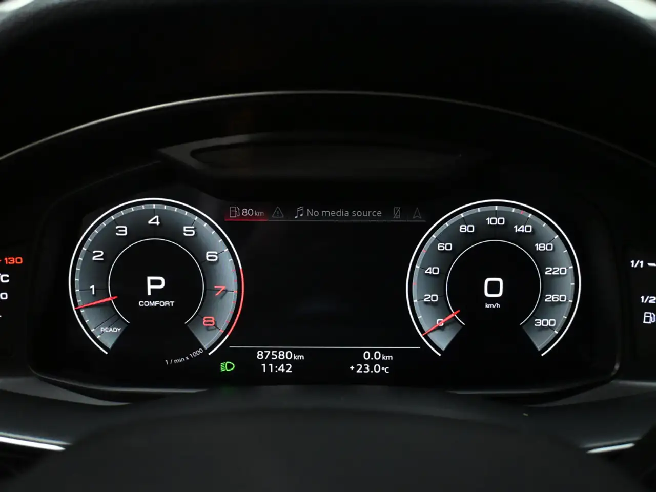 Audi Q7 photo Audi Q7