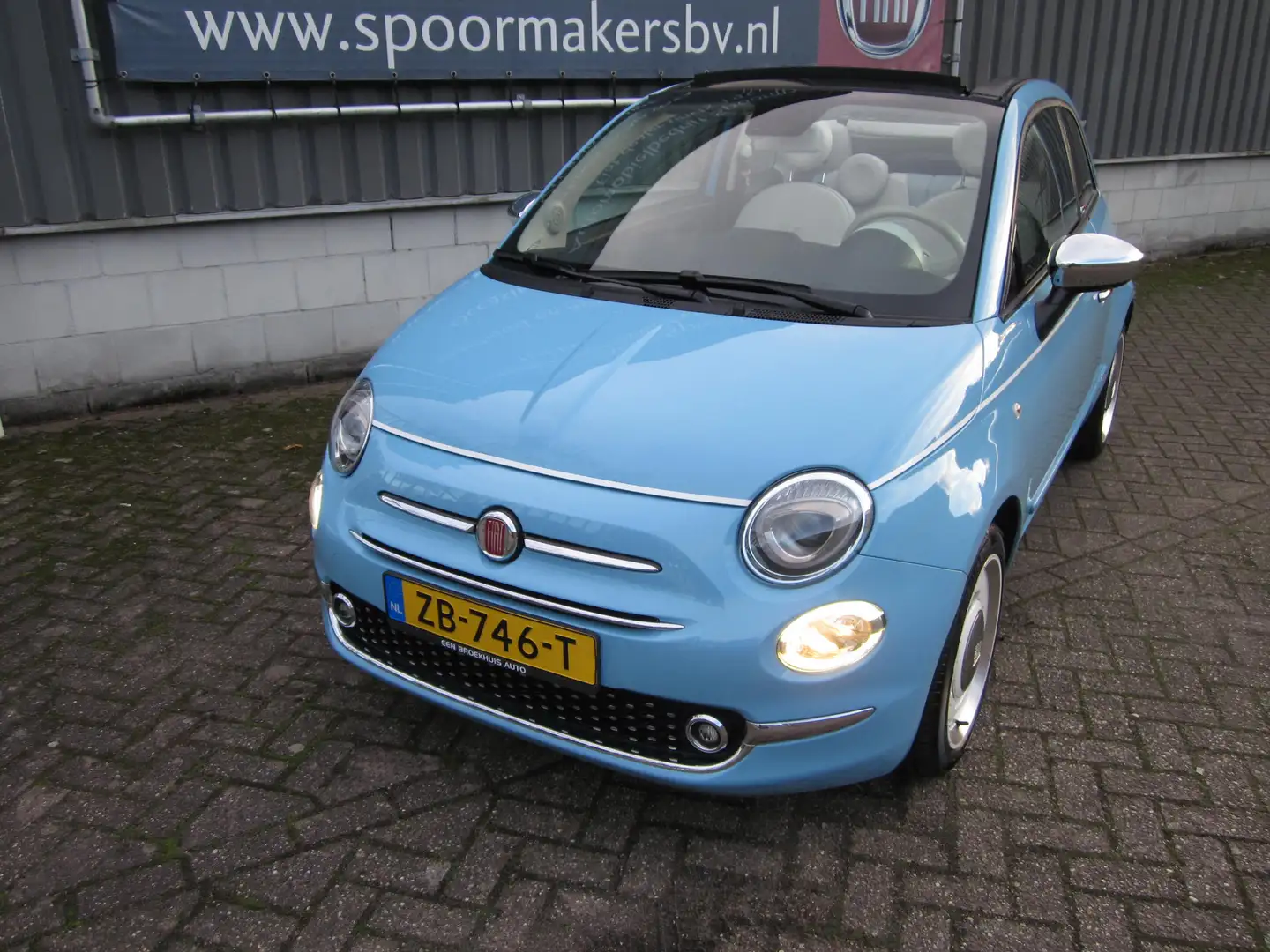 Fiat 500C Blauw - 2