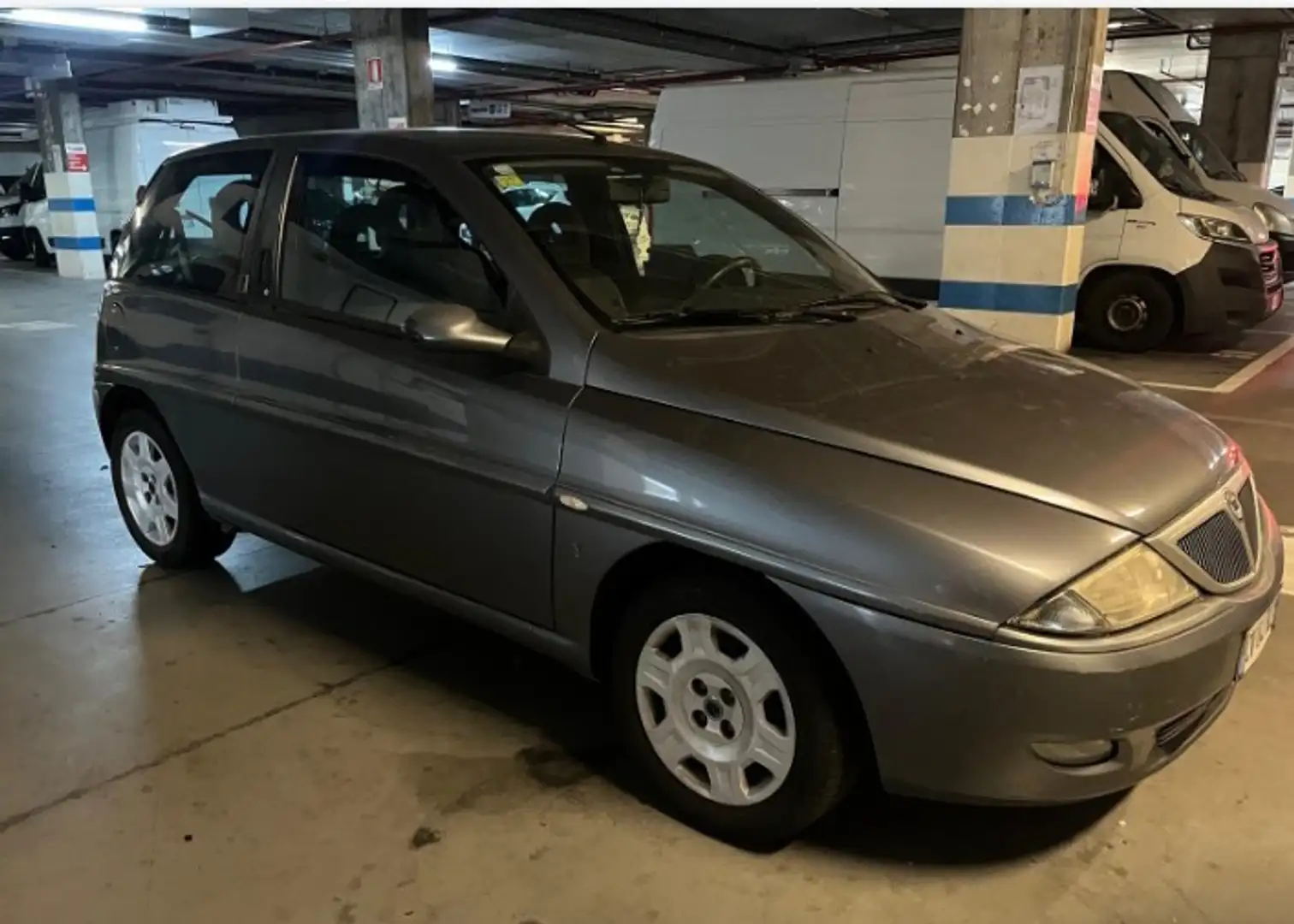 Lancia Y 1.2 16v LS - 2