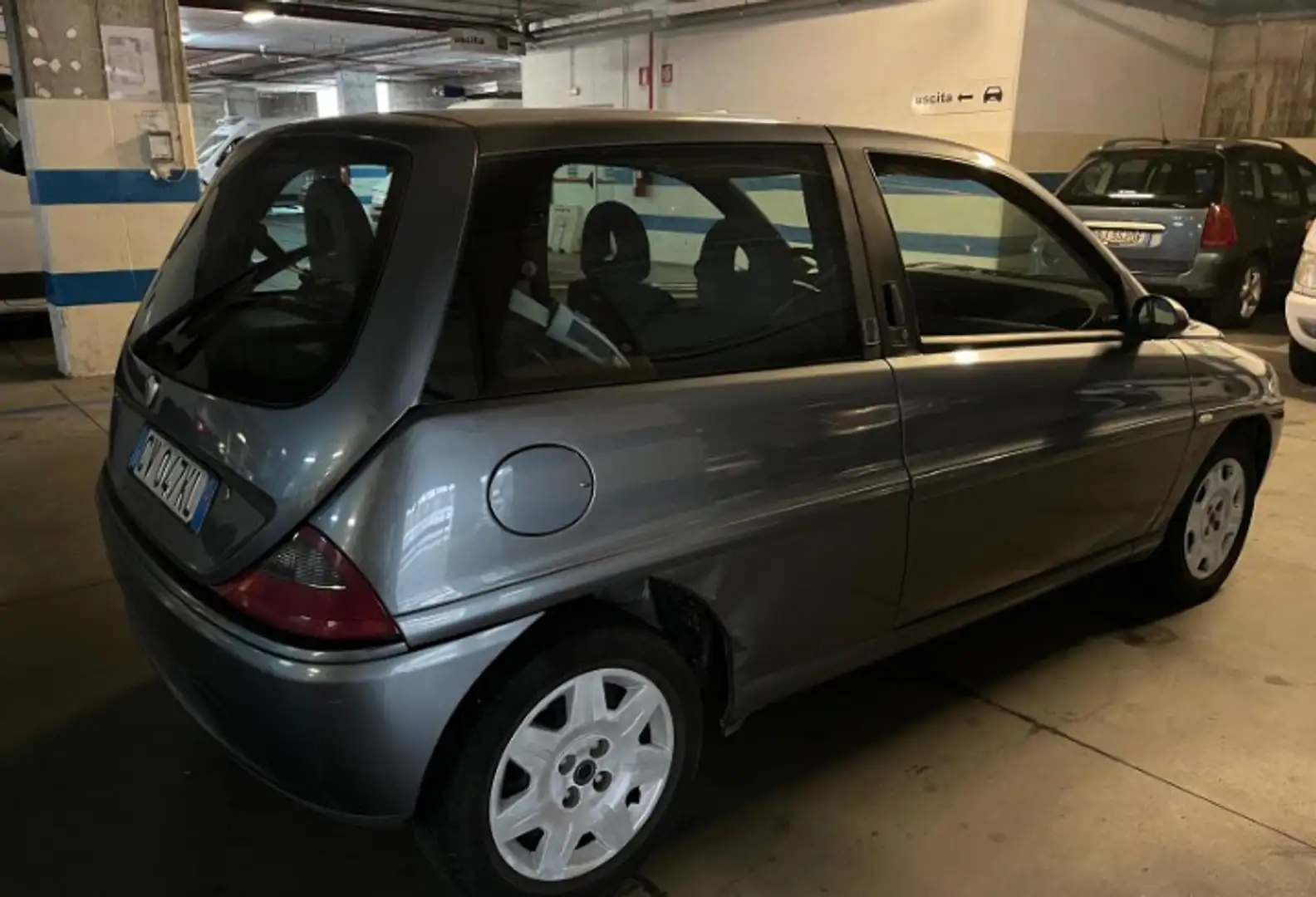 Lancia Y 1.4 16 v - 2