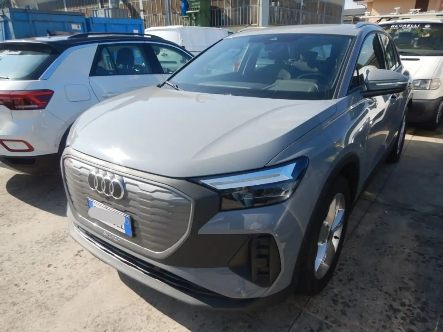Audi Q4 e-tron Q4 Sportback e-tron 40 Business Grigio - 2