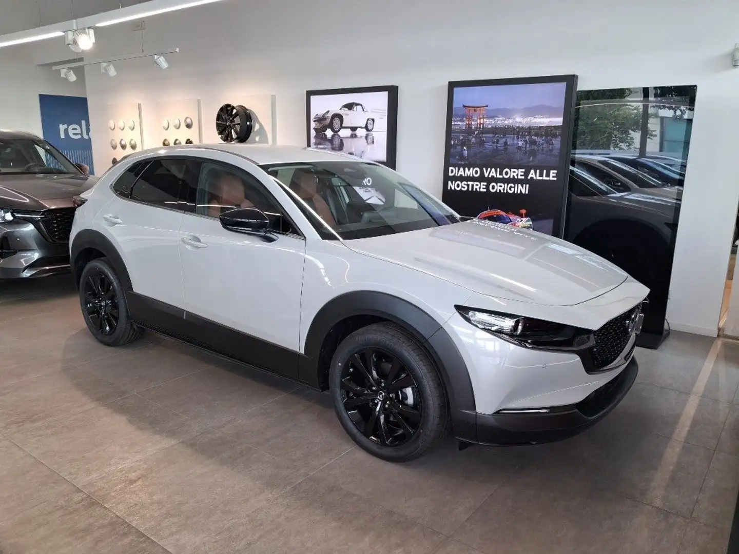 Mazda CX-30 2.0L e-Skyactiv-G 150 CV M Hybrid 2WD Nagisa Bianco - 2