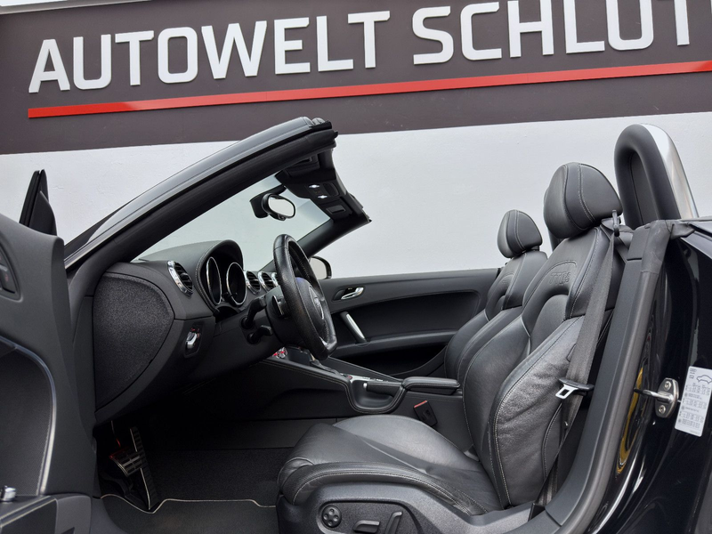 Audi TT RS Plus 2.5 TFSI Roadster quattro *KW*20 Zoll — photo 10