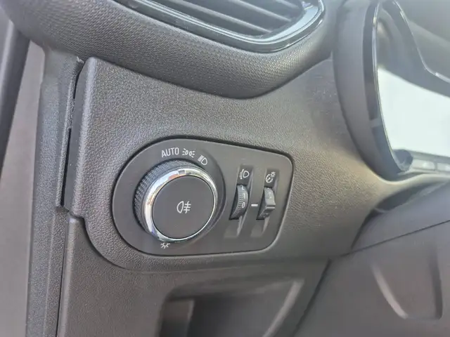 Opel Crossland X view 14