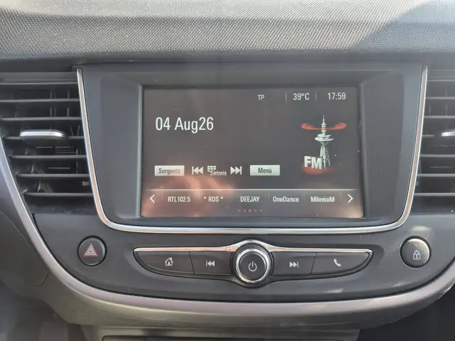 Opel Crossland X view 12