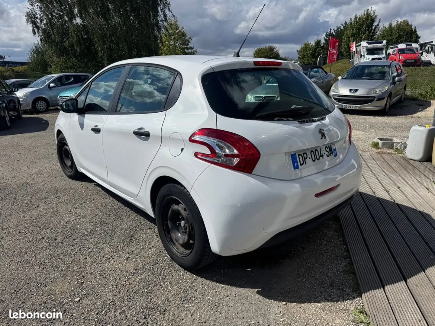 Peugeot 208 1.4hdi access 2 places Blanc - 2