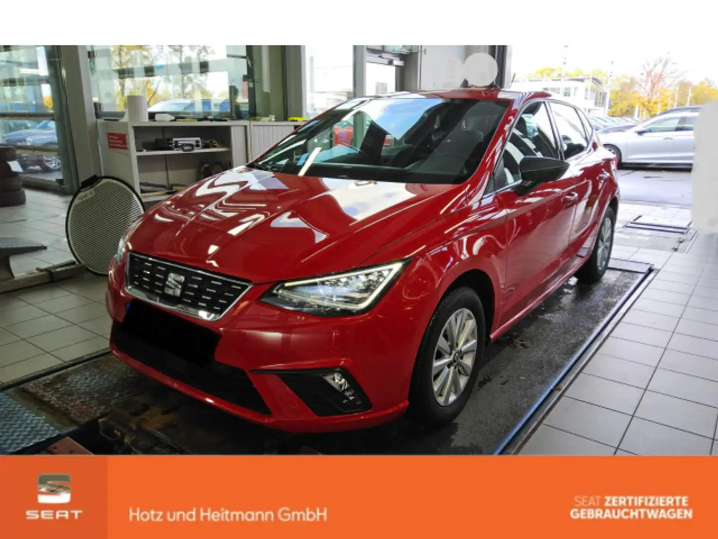 SEAT Ibiza 1.0 TSI DSG Xcellence Tempo/Rückkam/Multil Rot - 1