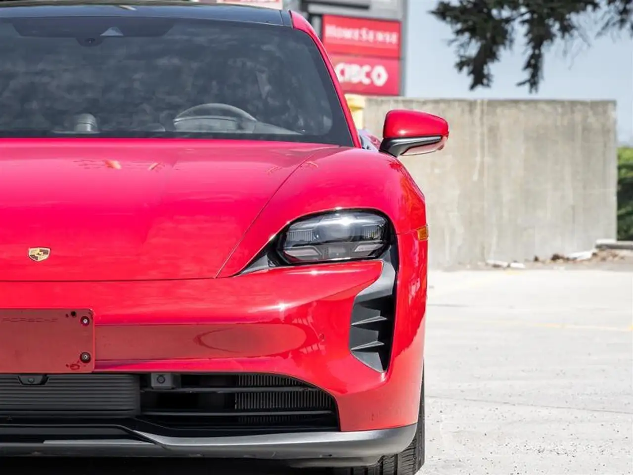 Porsche Taycan снимка Porsche Taycan