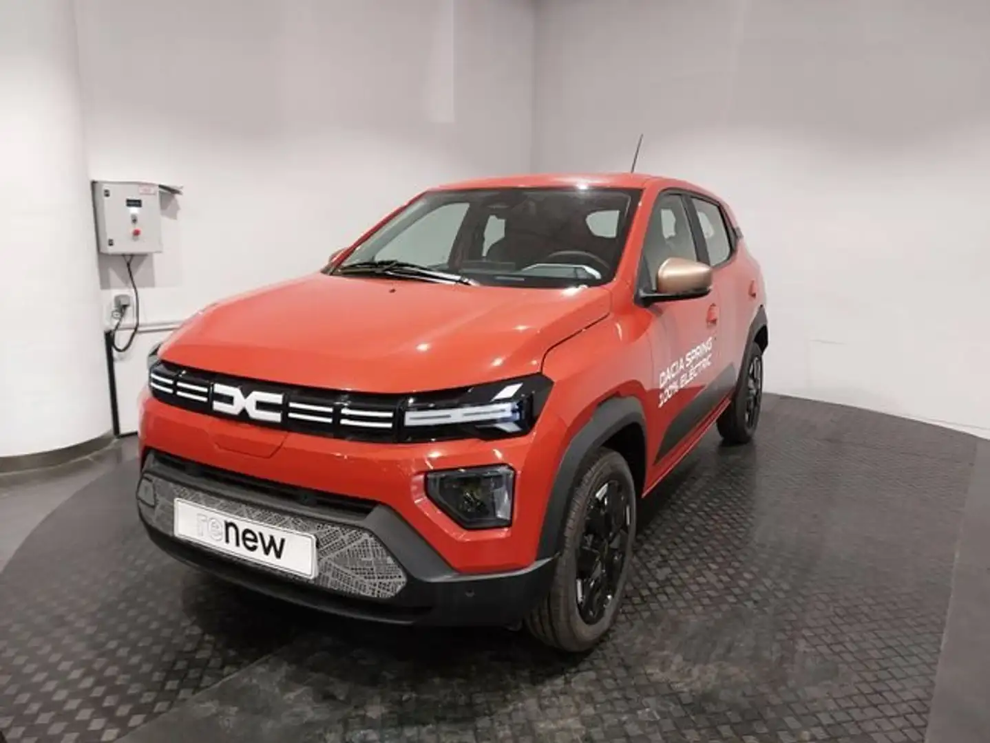 Dacia Spring Electric Extreme 65 48kW Rojo - 1