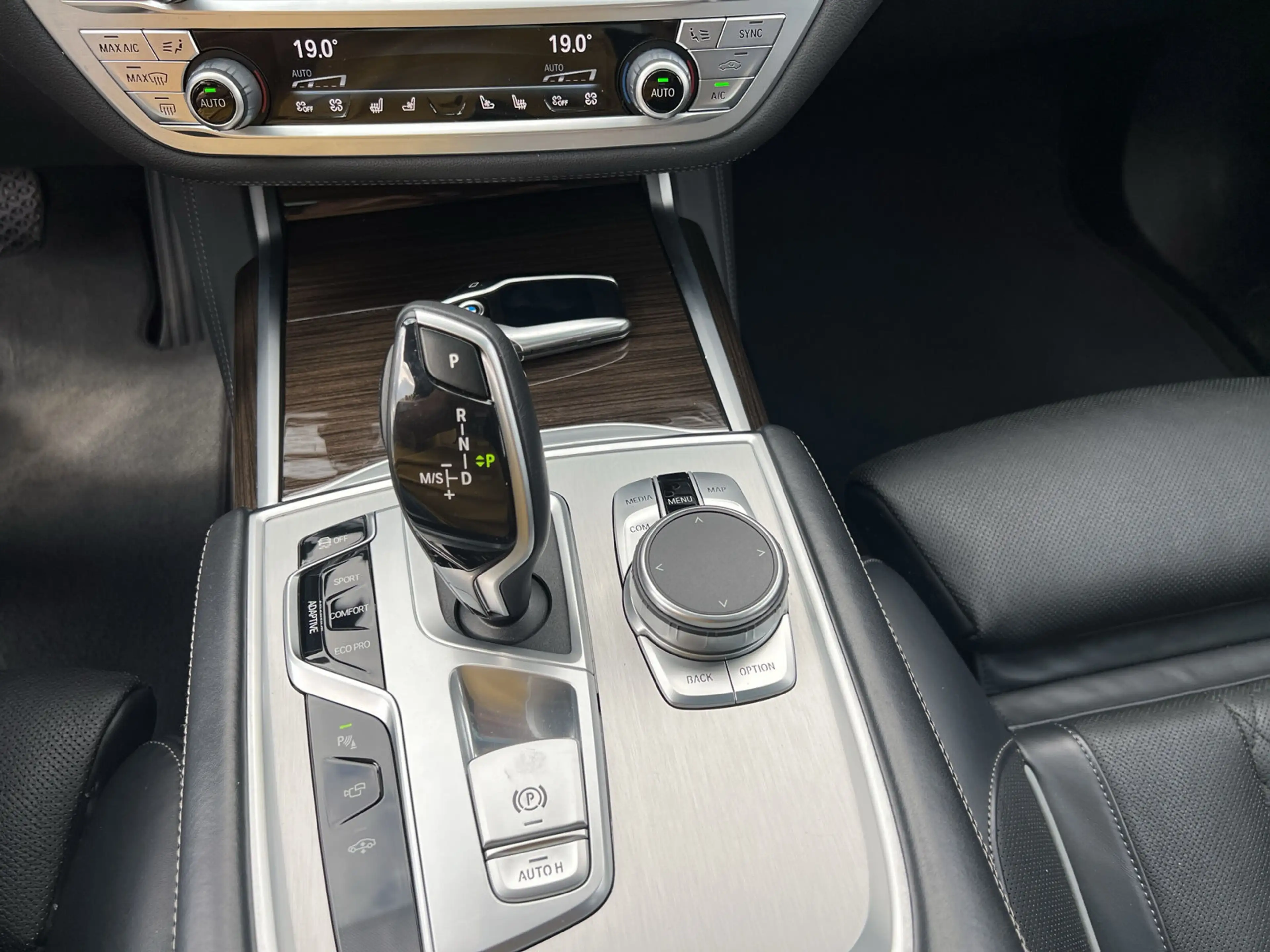 BMW 740 740d xDrive, Laser, Exclusiv-Leder, Schiebedach — photo 13