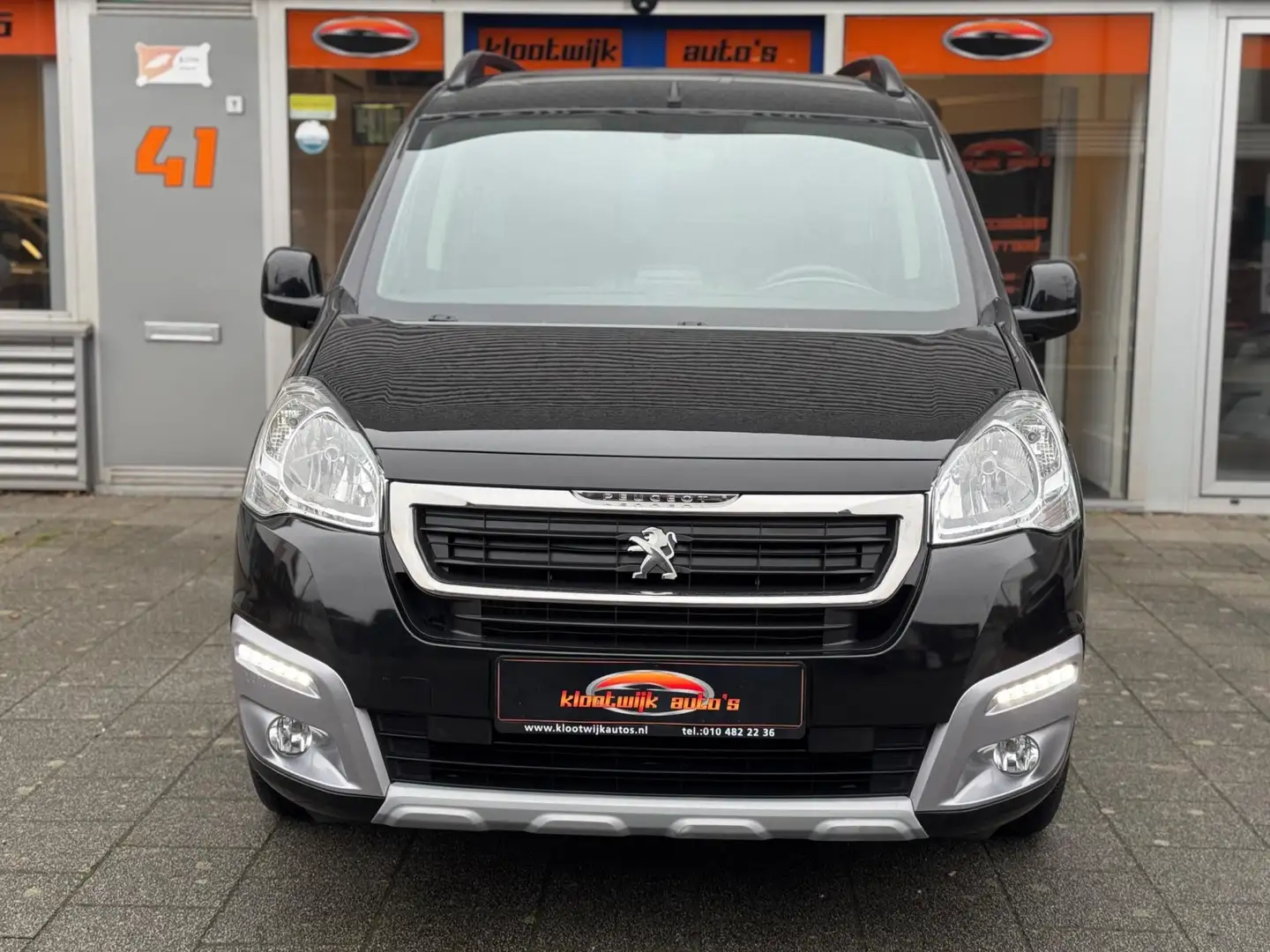 Peugeot Partner Tepee 1.2 T Active Navigatie 5-Persoons Cruise Tre Zwart - 2