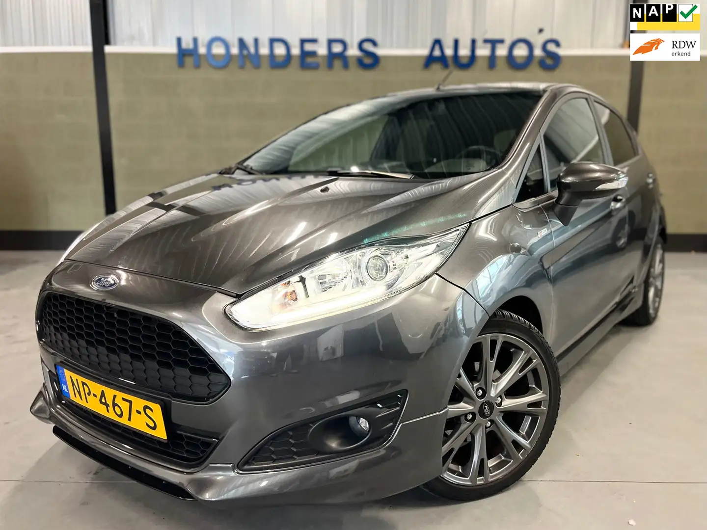 Ford Fiesta 1.0 EcoBoost ST Line CRUISE I VOORRUITVERW I 1e EI Gris - 1