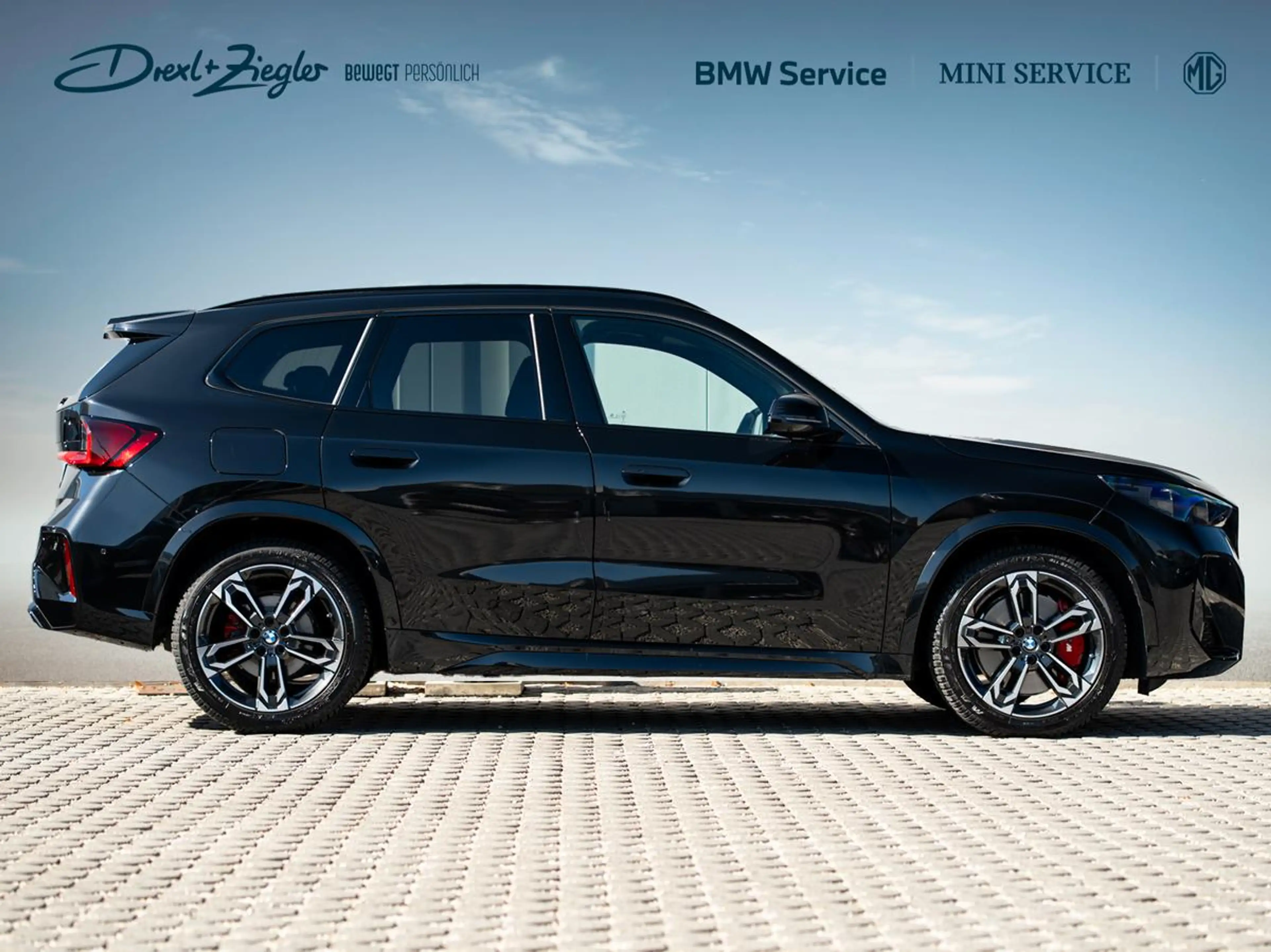 BMW X1 xDrive20d M-Sport PRO AHK PANO ACC HuD eSitze — photo 2