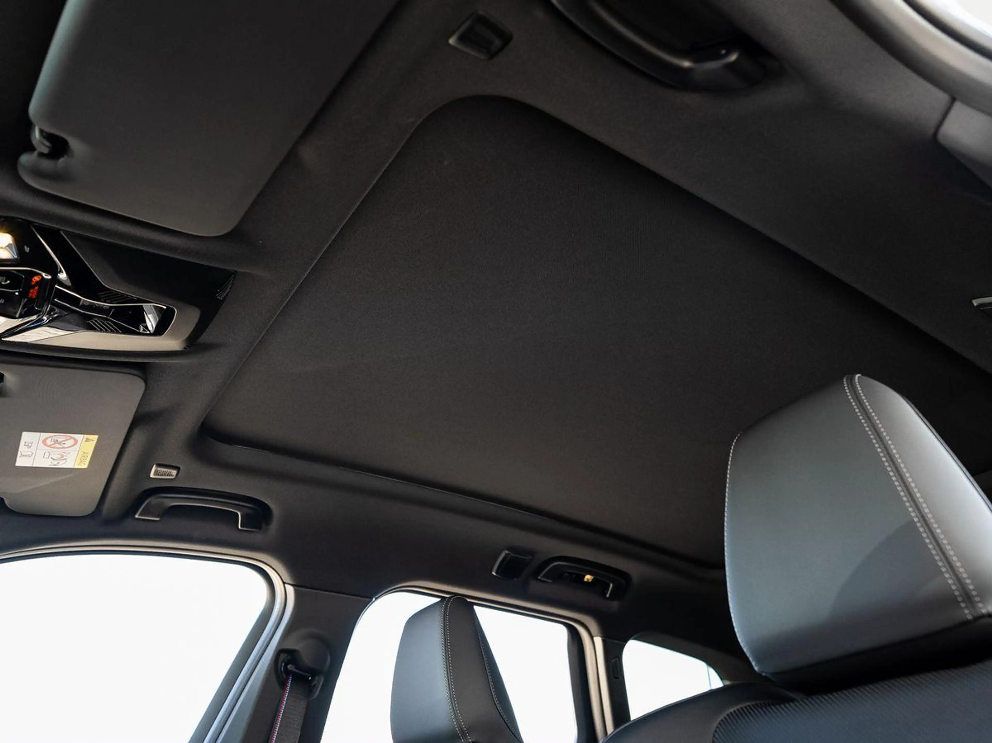 BMW X1 xDrive20d M-Sport PRO AHK PANO ACC HuD eSitze — photo 15