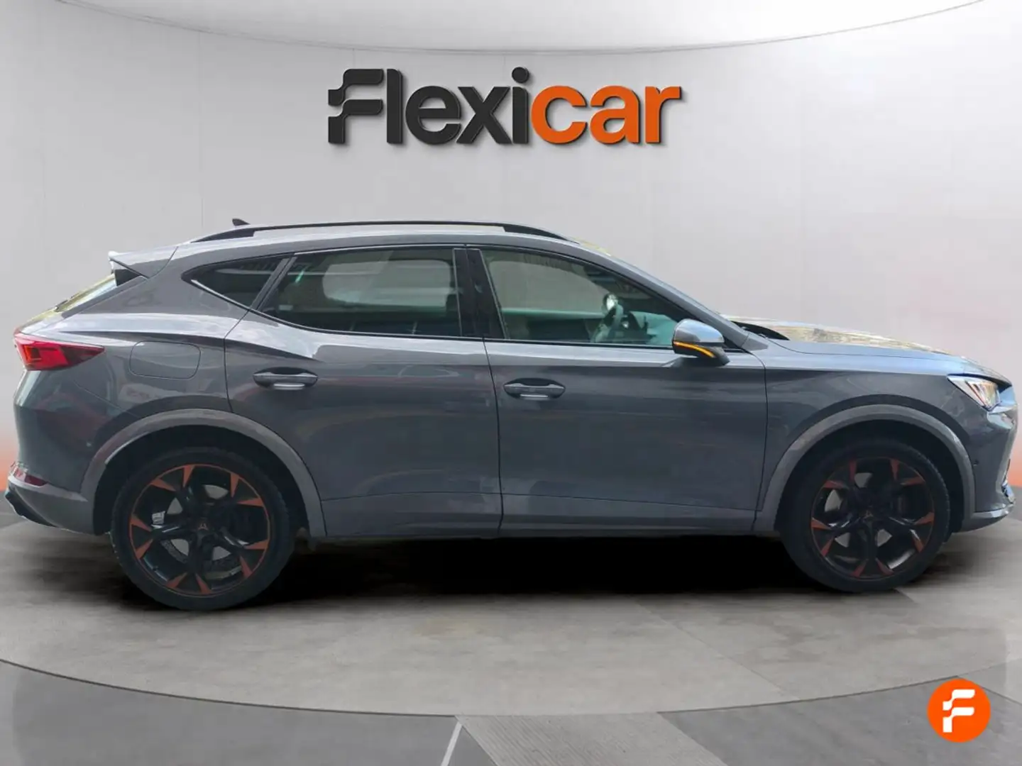CUPRA Formentor 2.0 TSI 310 VZ DSG 4Drive Gris - 2