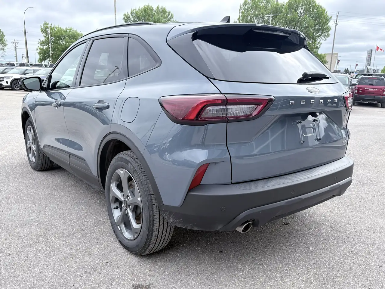 Ford Escape снимка Ford Escape