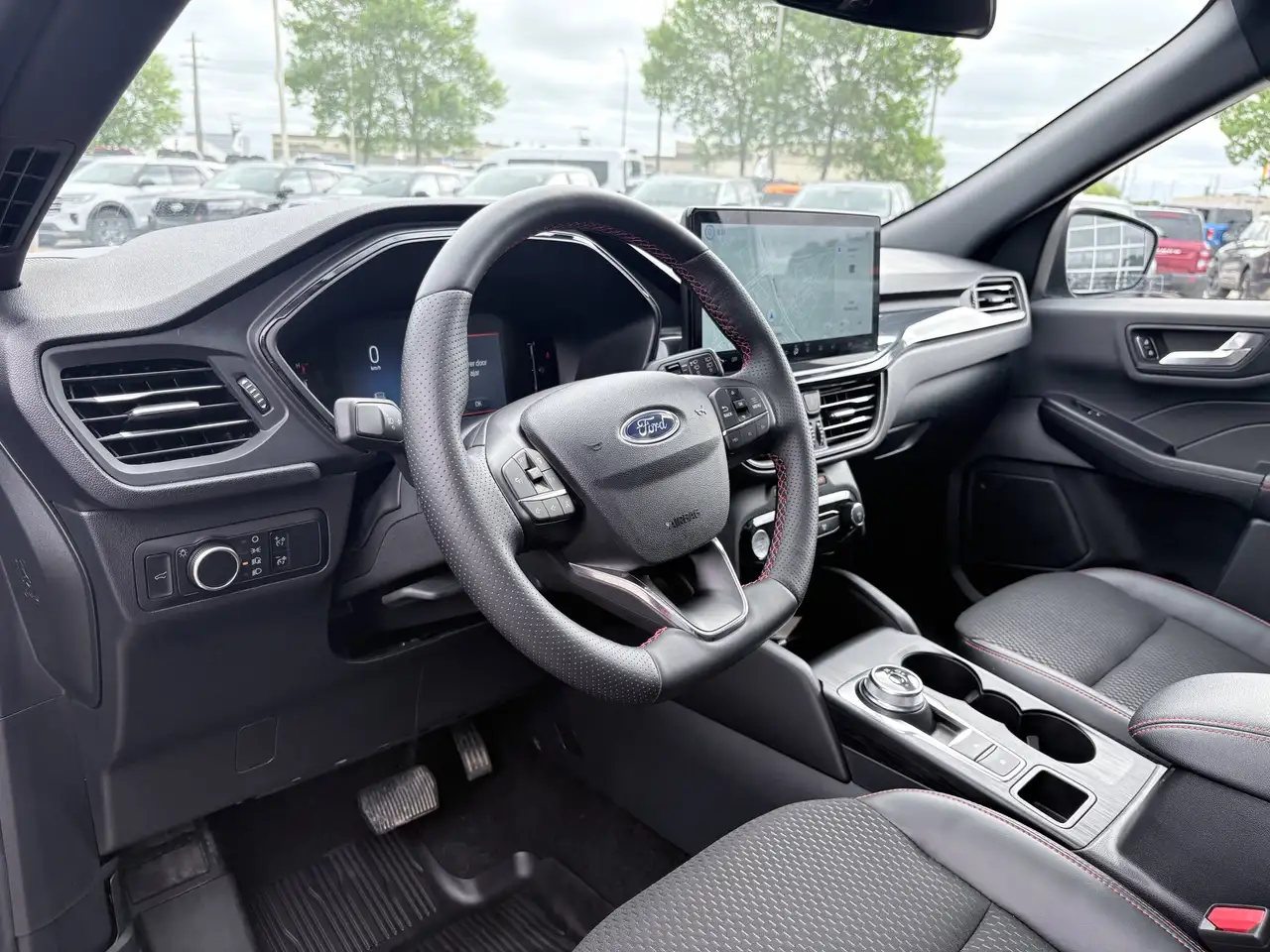 Ford Escape снимка Ford Escape