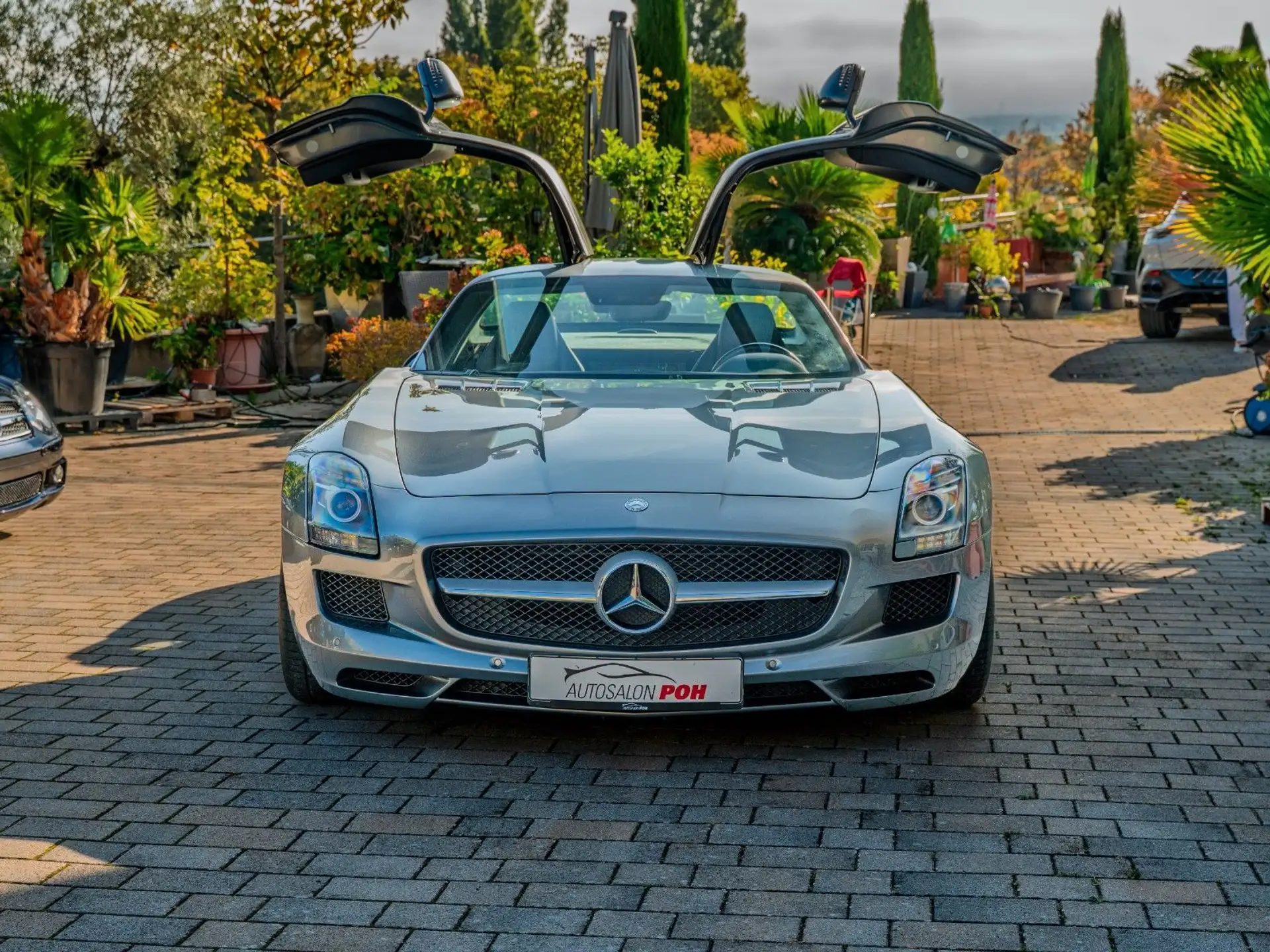 벤츠 SLS AMG 2012 회색 사진 2