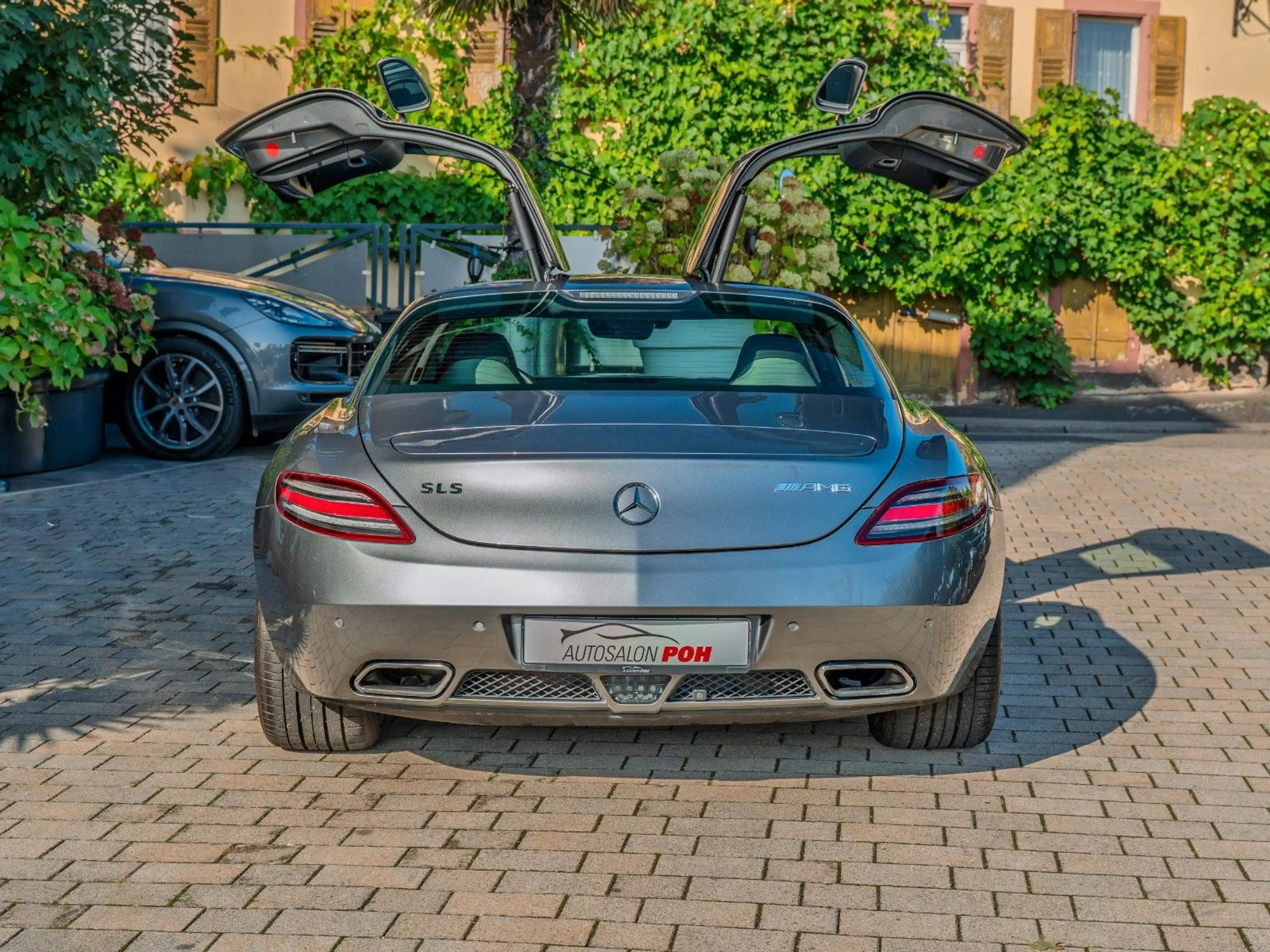 Mercedes-Benz SLS Coupe/Deutsch/Carbon/MwSt. ausweisb. — photo 13