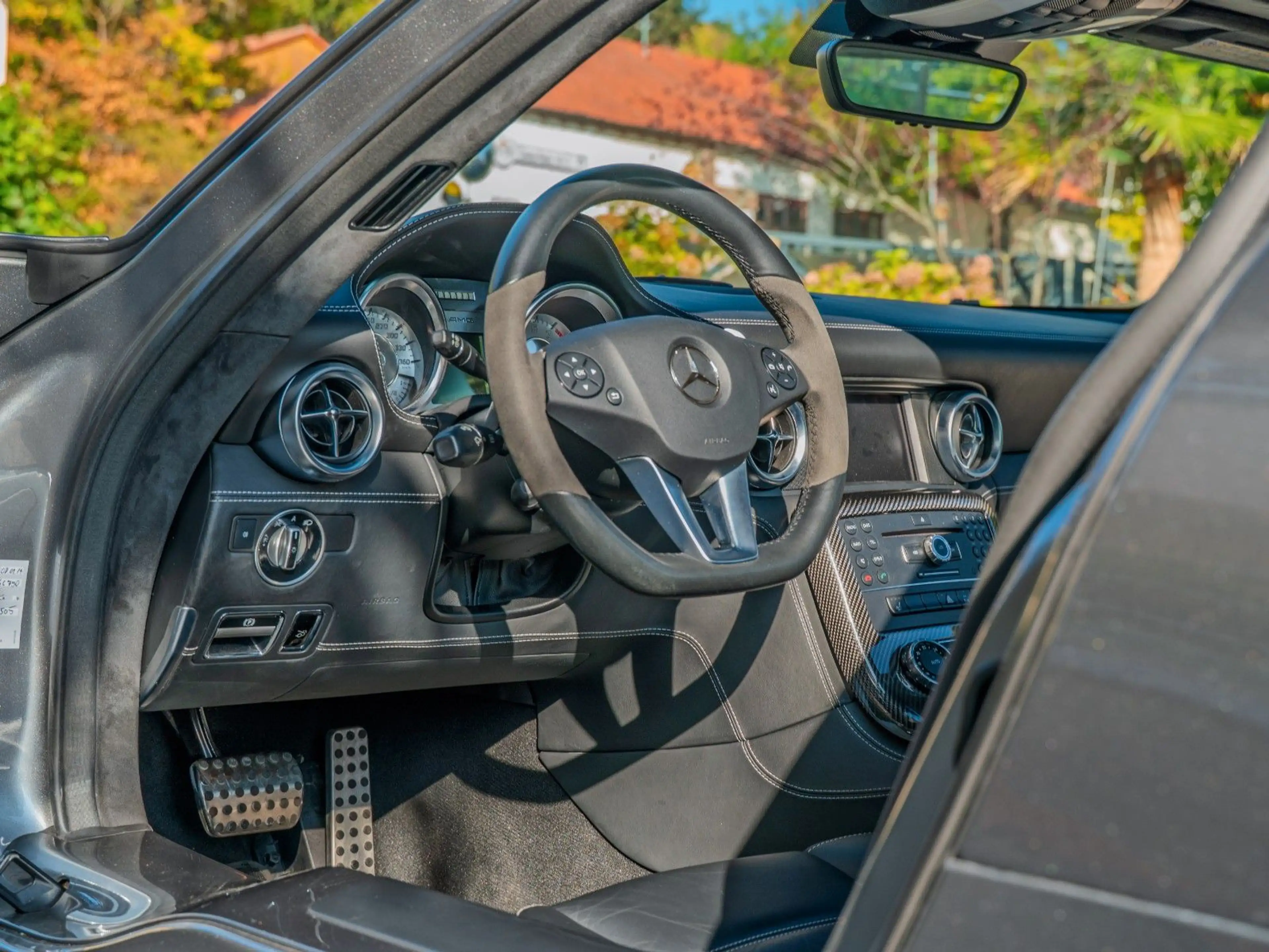 Mercedes-Benz SLS Coupe/Deutsch/Carbon/MwSt. ausweisb. — photo 6