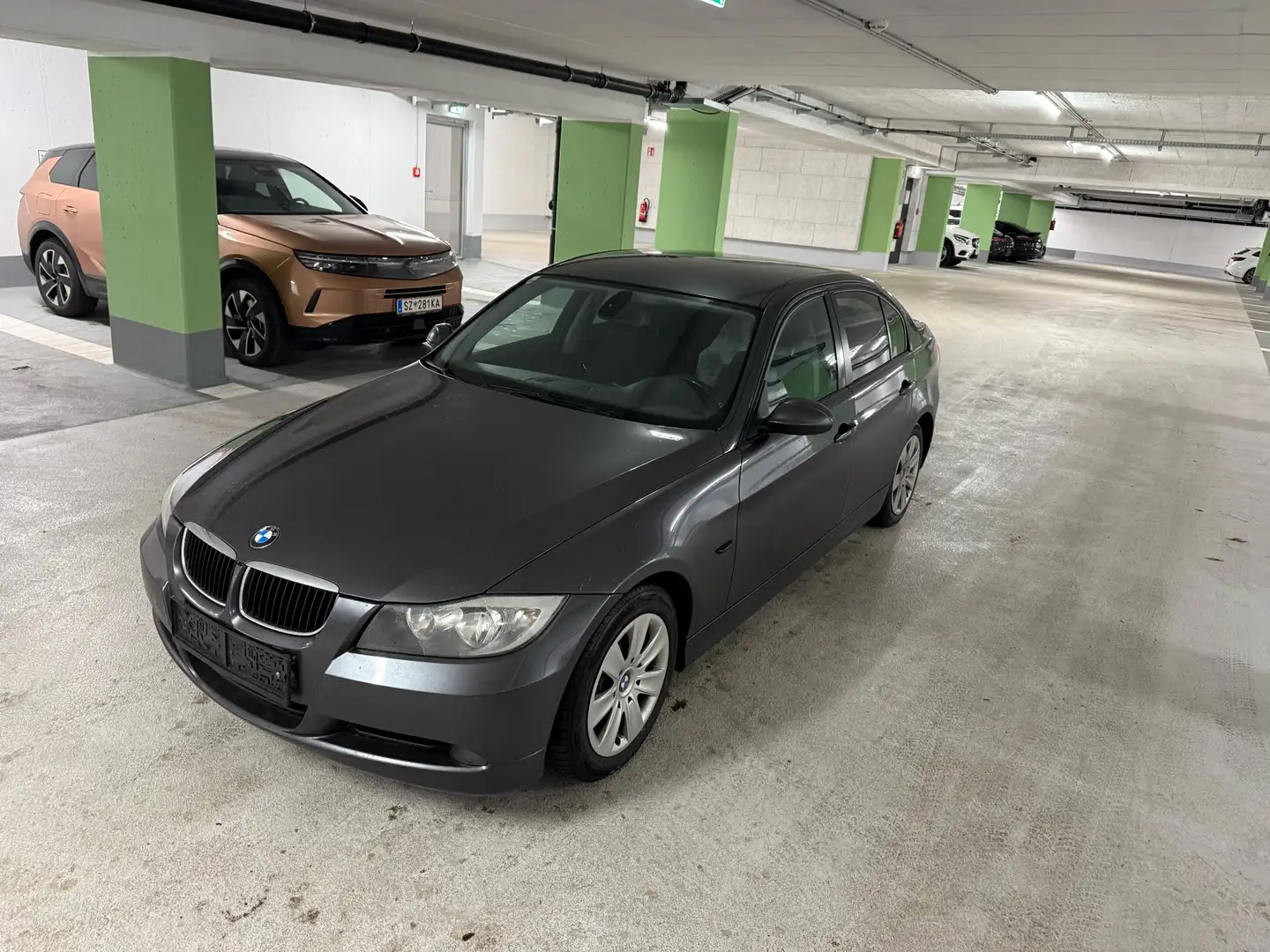 BMW 318 318d Österreich-Paket - 1