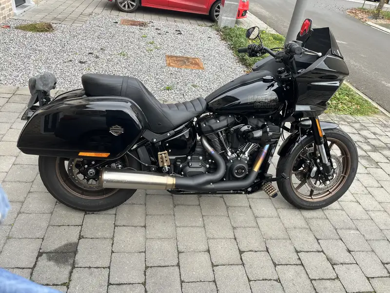 Harley-Davidson Lowrider ST - foto 3