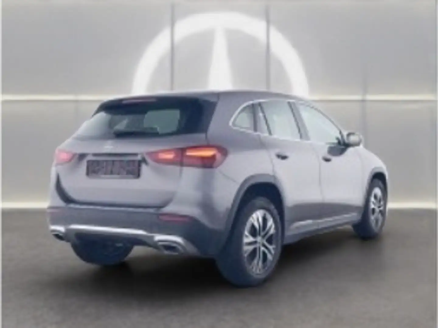 Mercedes-Benz GLA 220 4M Progressive Advanced LED+WINTER+RFK Grijs - 2