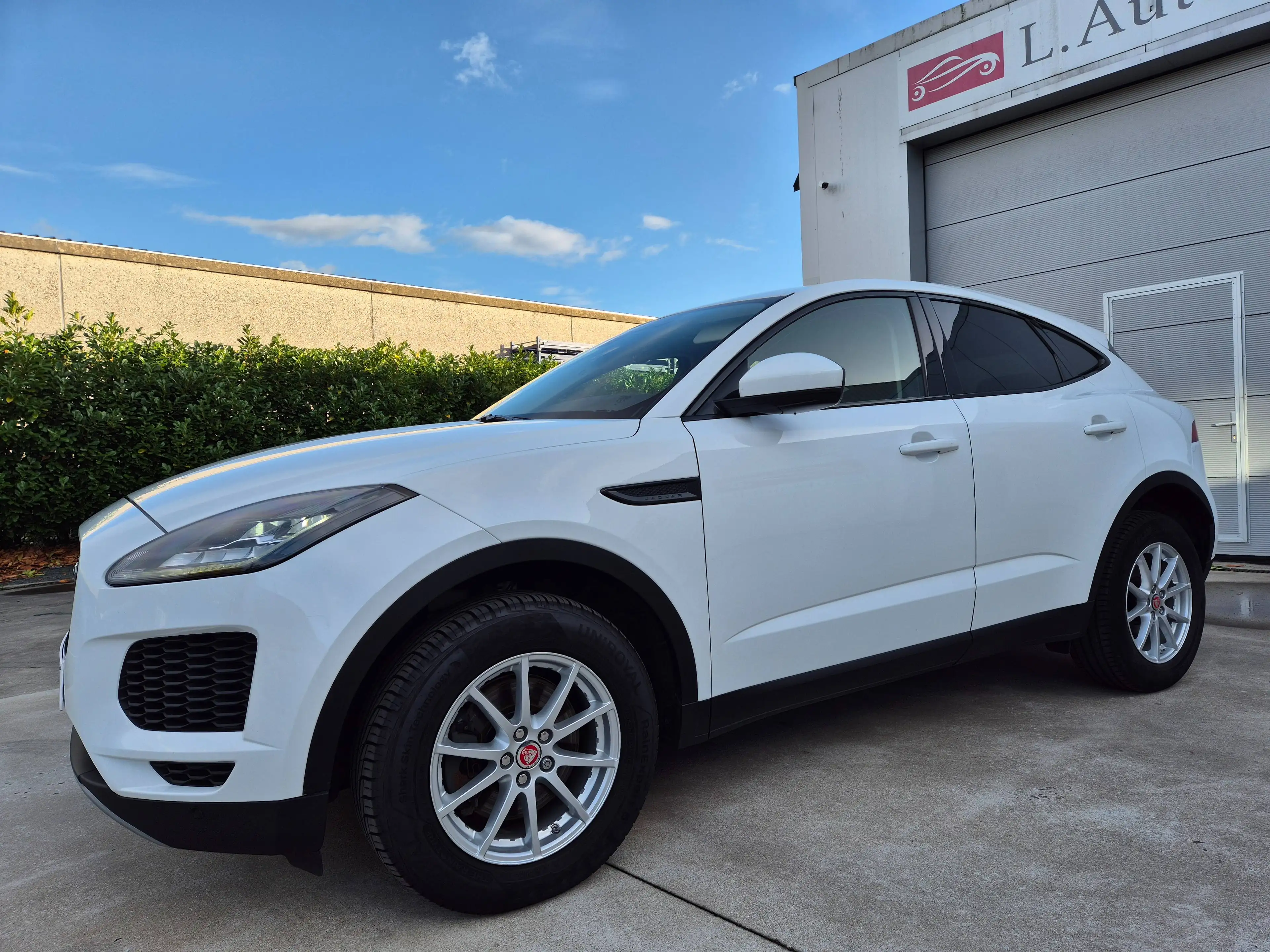 Jaguar E-Pace 2.0 D 150cv AUTO. // AWD // — photo 6