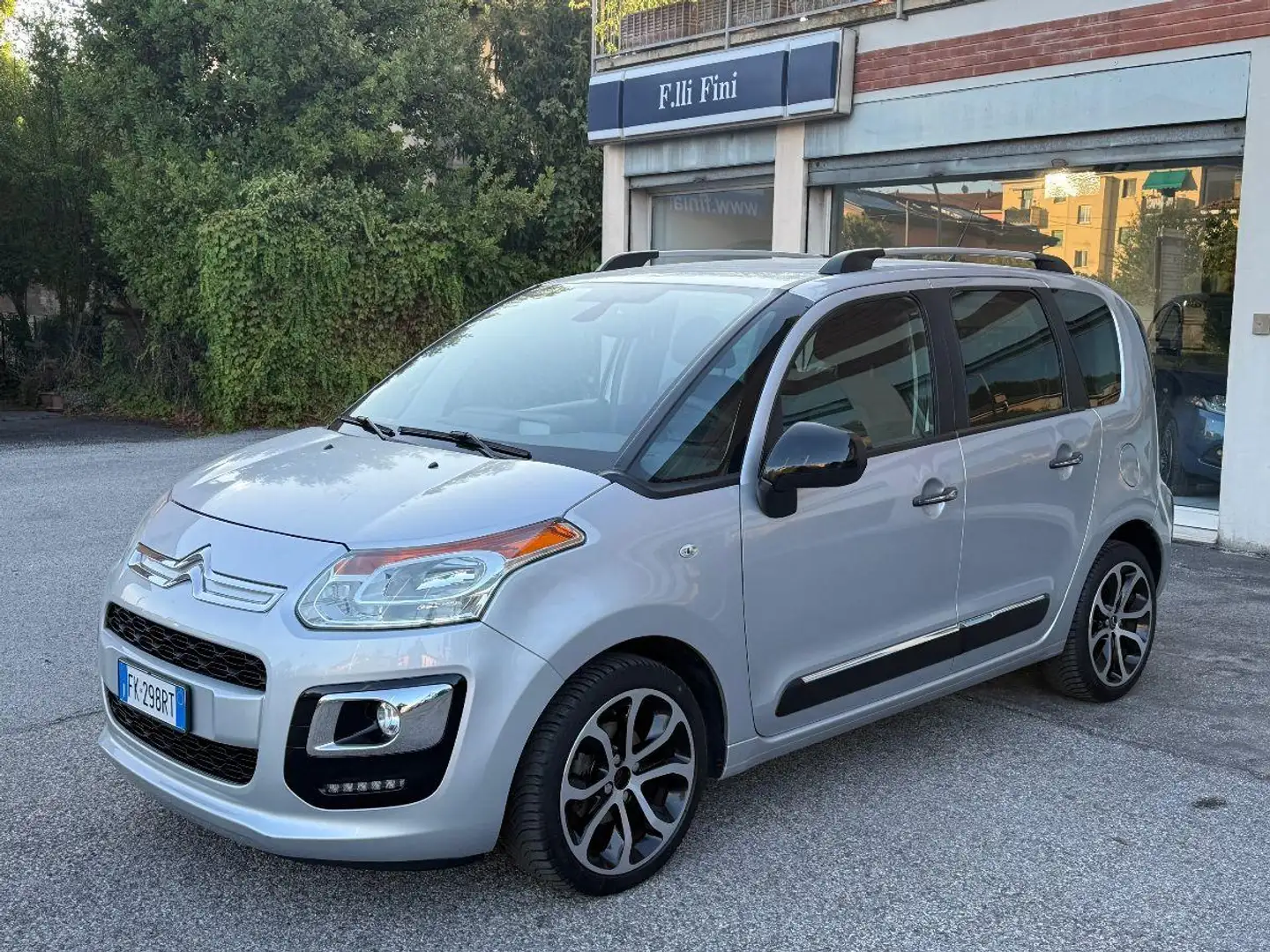 Citroen C3 Picasso BlueHDi 100 Exclusive Серый - 1