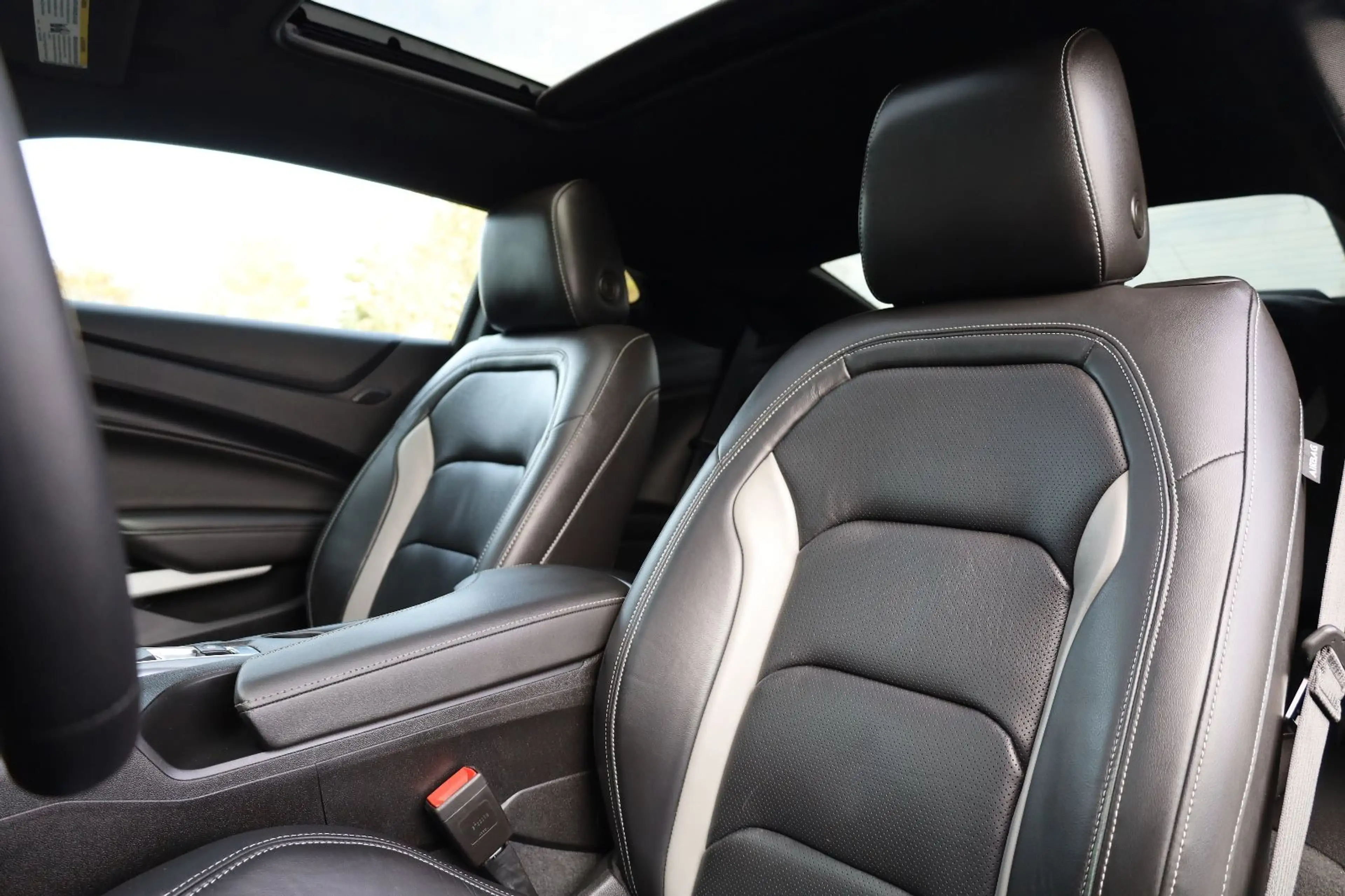 Chevrolet Camaro 3.6 V6 2LT/SHZ/SBL/BOSÉ/WIFI/KAMERA/R20 — photo 10