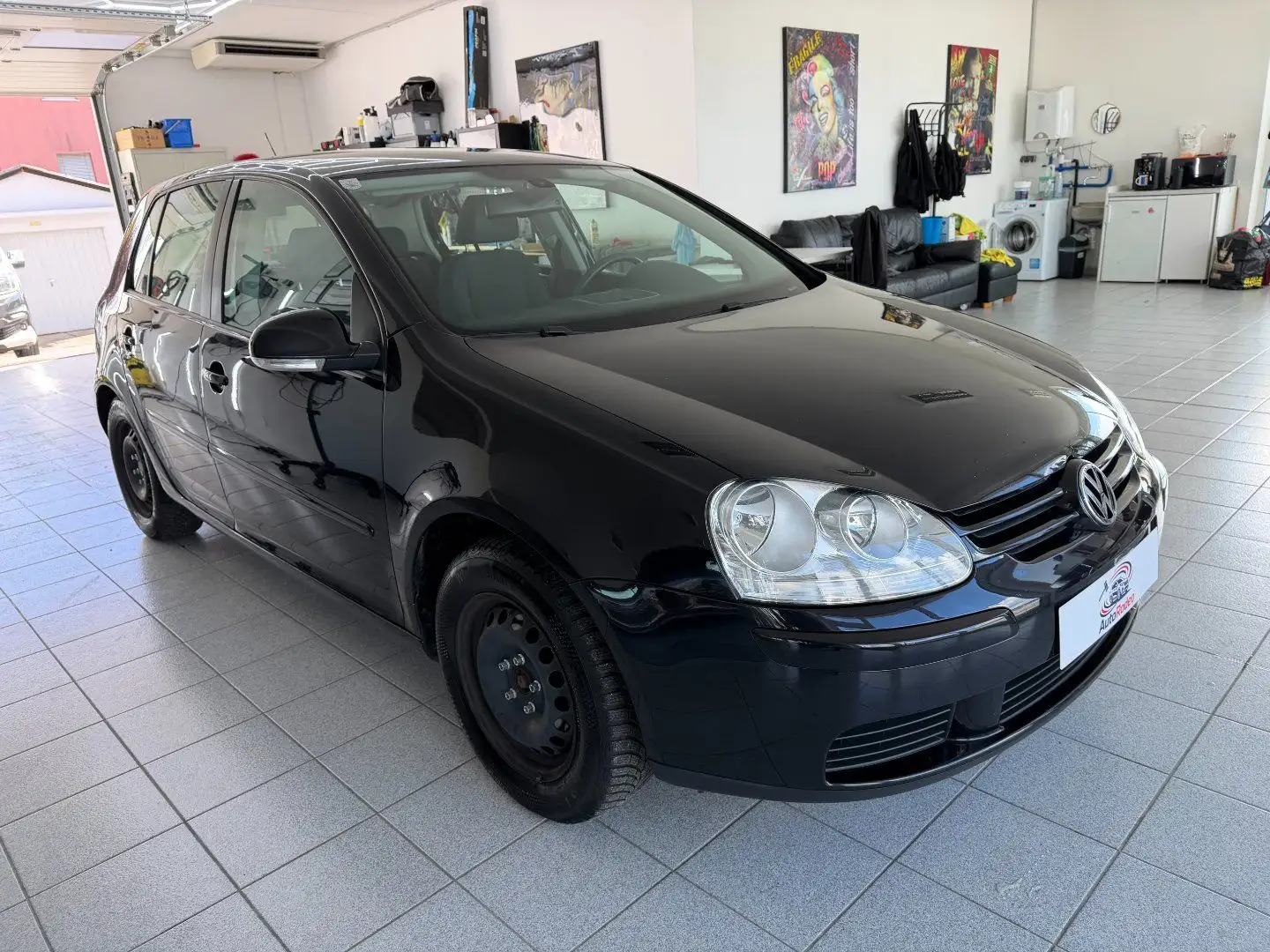 Volkswagen Golf V 1.9 TDI D-PF Comfortline Schwarz - 2