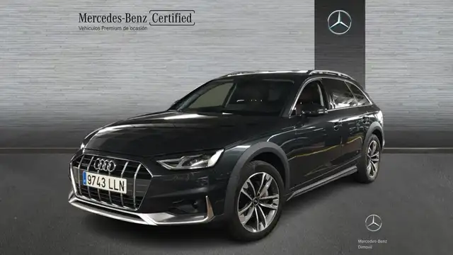 Audi A4 Allroad main image