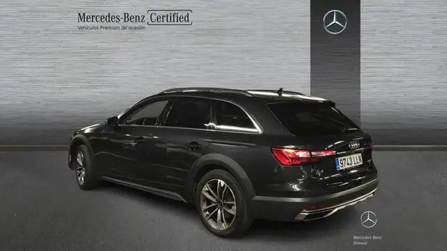 Audi A4 Allroad view 4