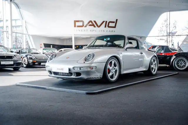 Porsche 993