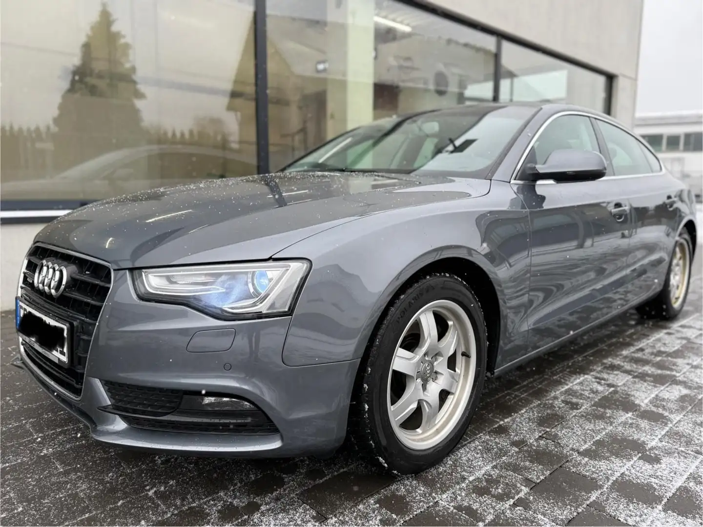 Audi A5 Sportback 2.0 TFSI quattro Autom. Xenon AHK Gris - 1