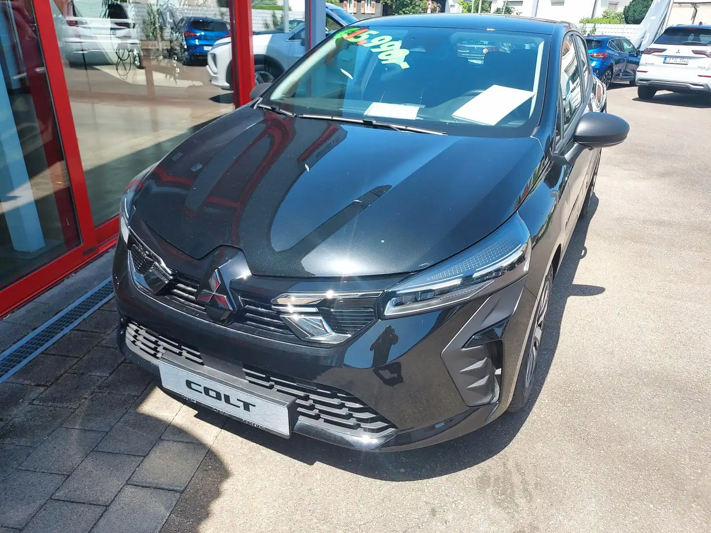 Mitsubishi Colt 1.0 BASIS Negro - 1