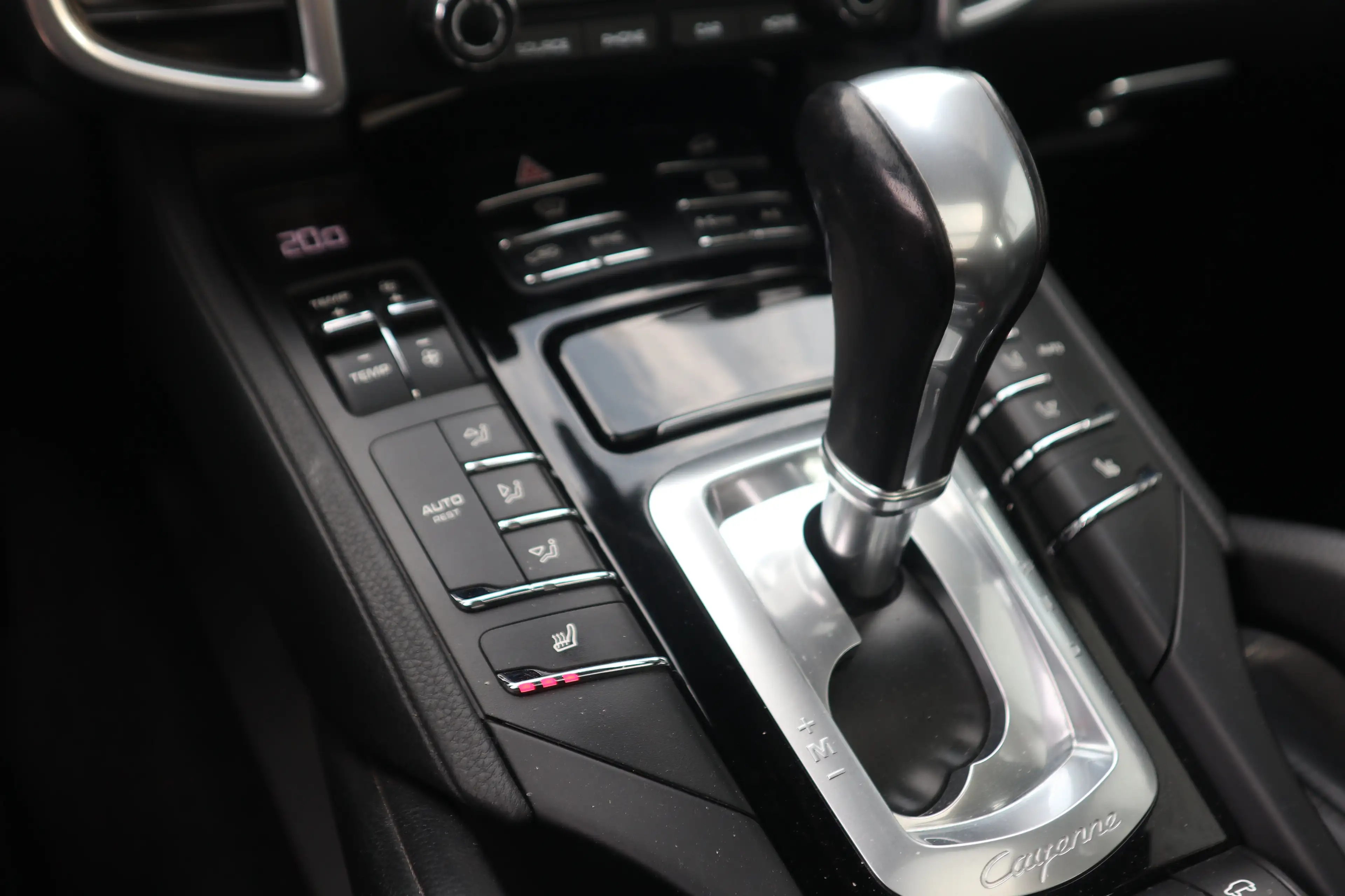 Porsche Cayenne 3.0 TD V6 Platinum/1eig/luchtv/Pano/Bose/Camera/ — photo 15